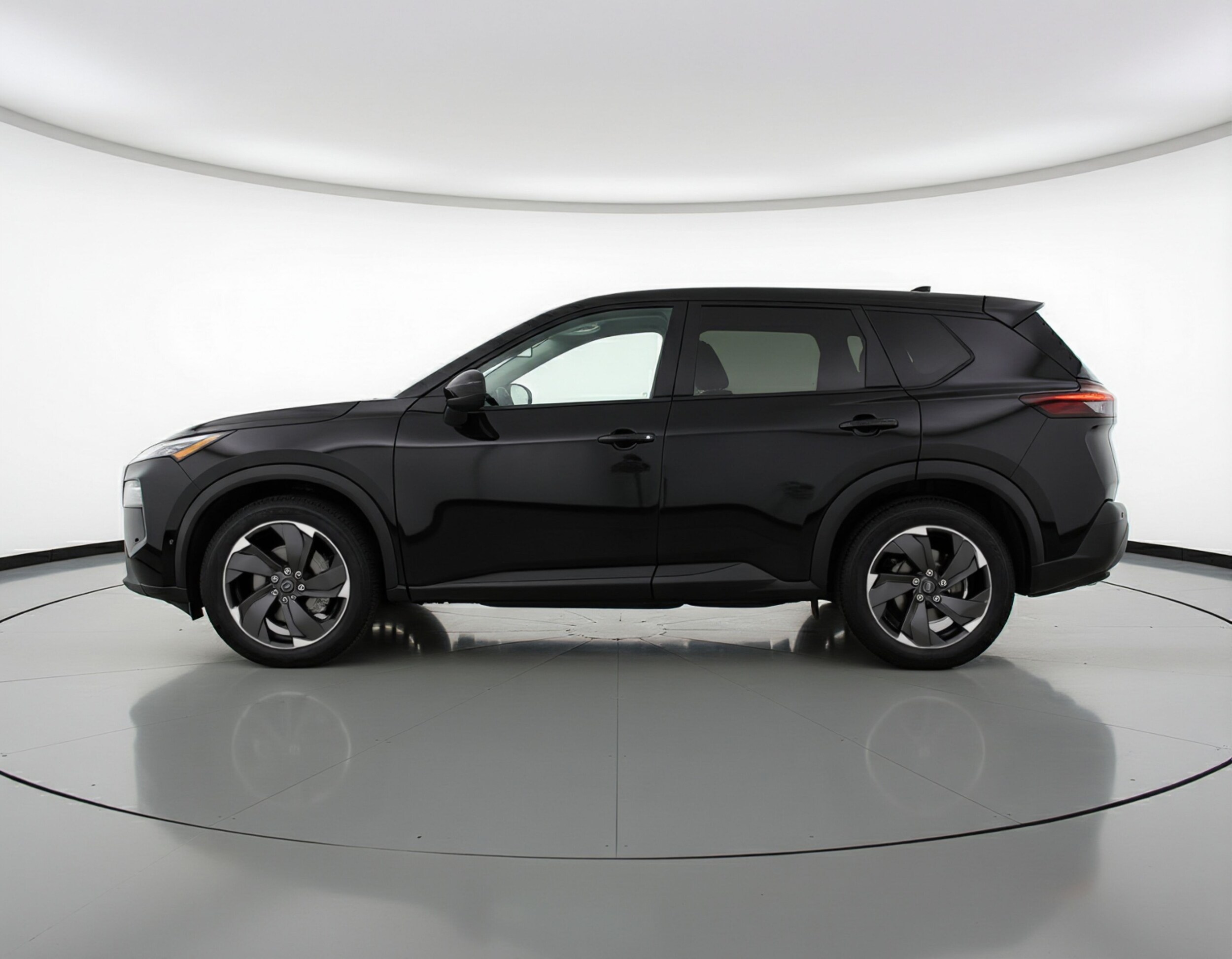 Thumbnail: 2025 Nissan Rogue - 4