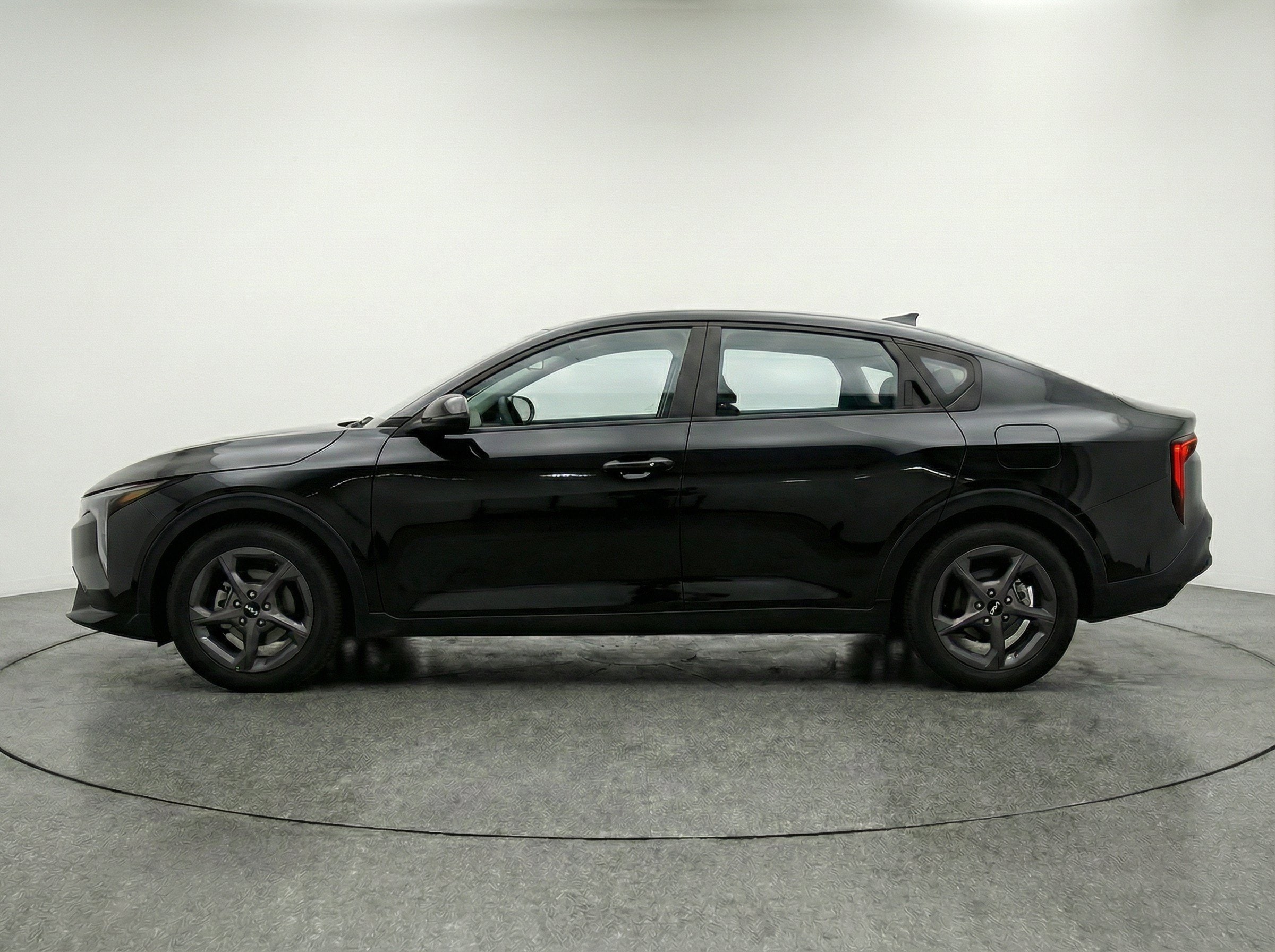 Thumbnail: 2025 Kia K4 - 5