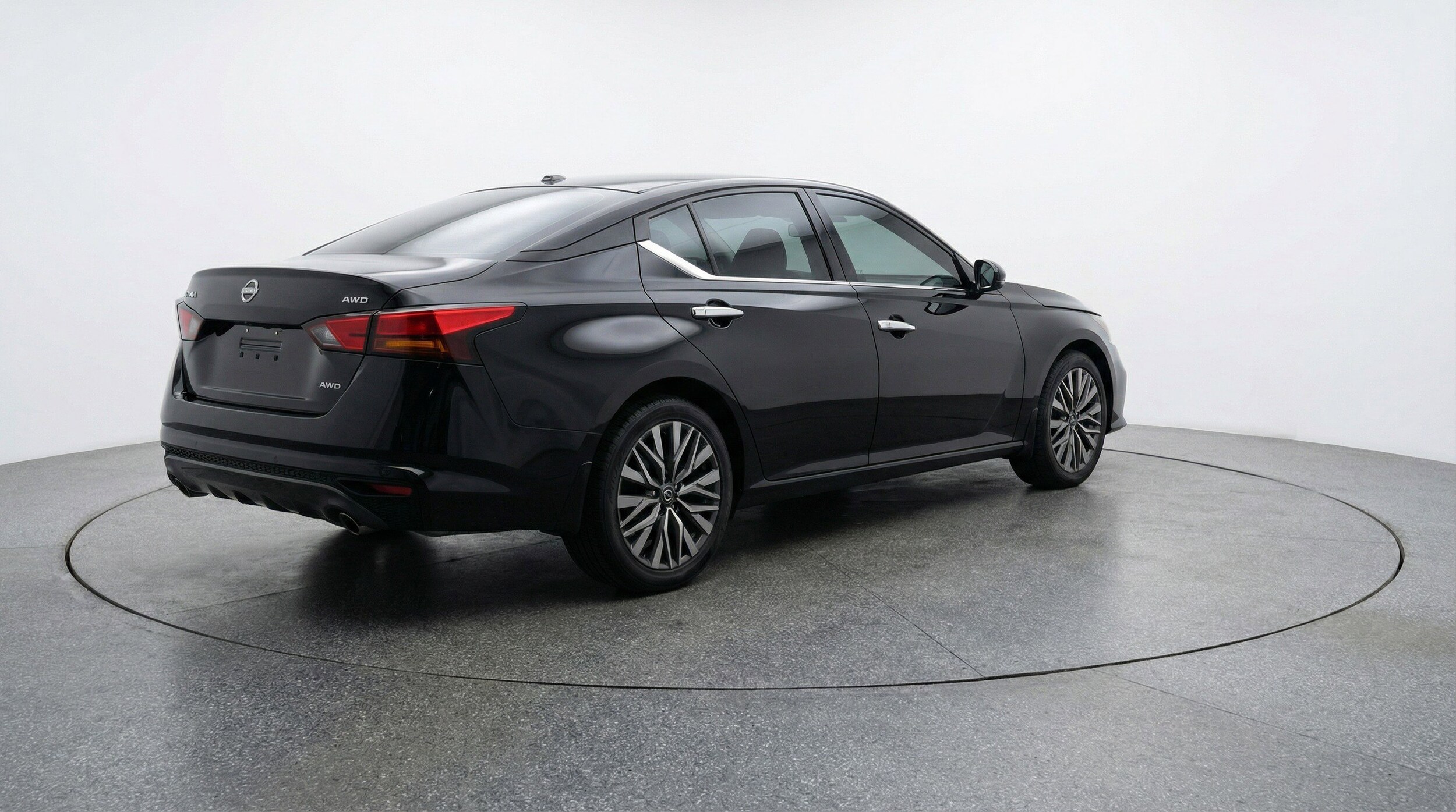 Thumbnail: 2025 Nissan Altima - 9