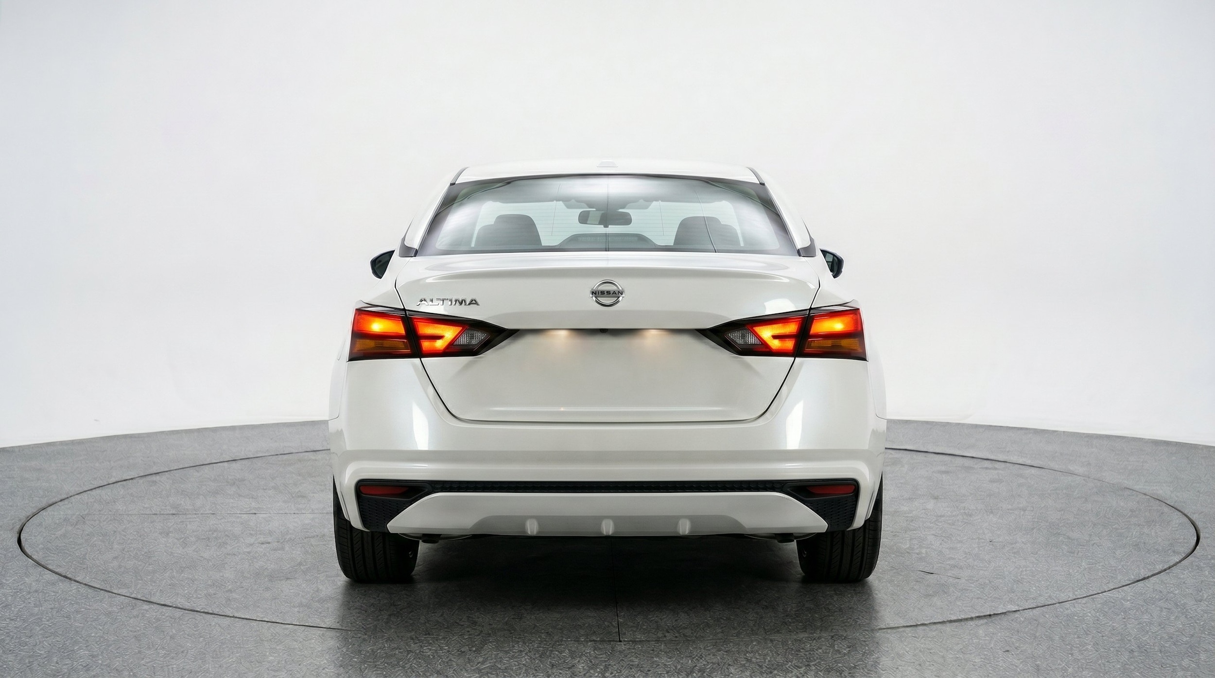 Thumbnail: 2025 Nissan Altima - 7