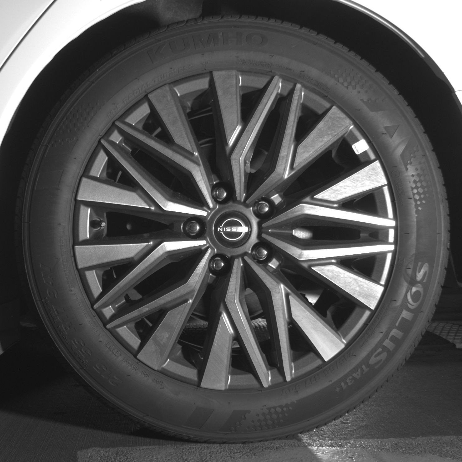 Thumbnail: 2025 Nissan Altima - 14