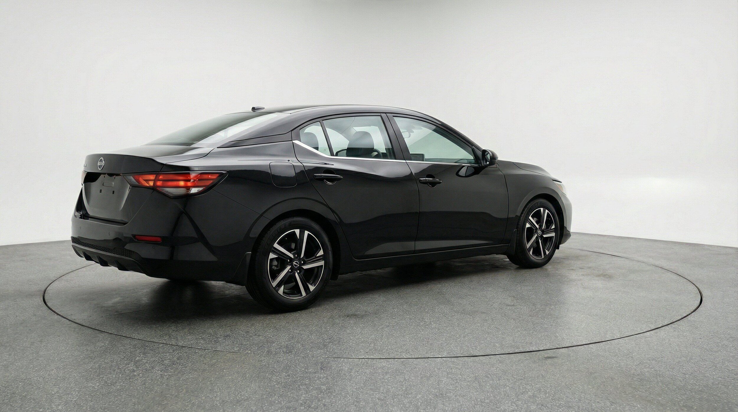 Thumbnail: 2025 Nissan Sentra - 9