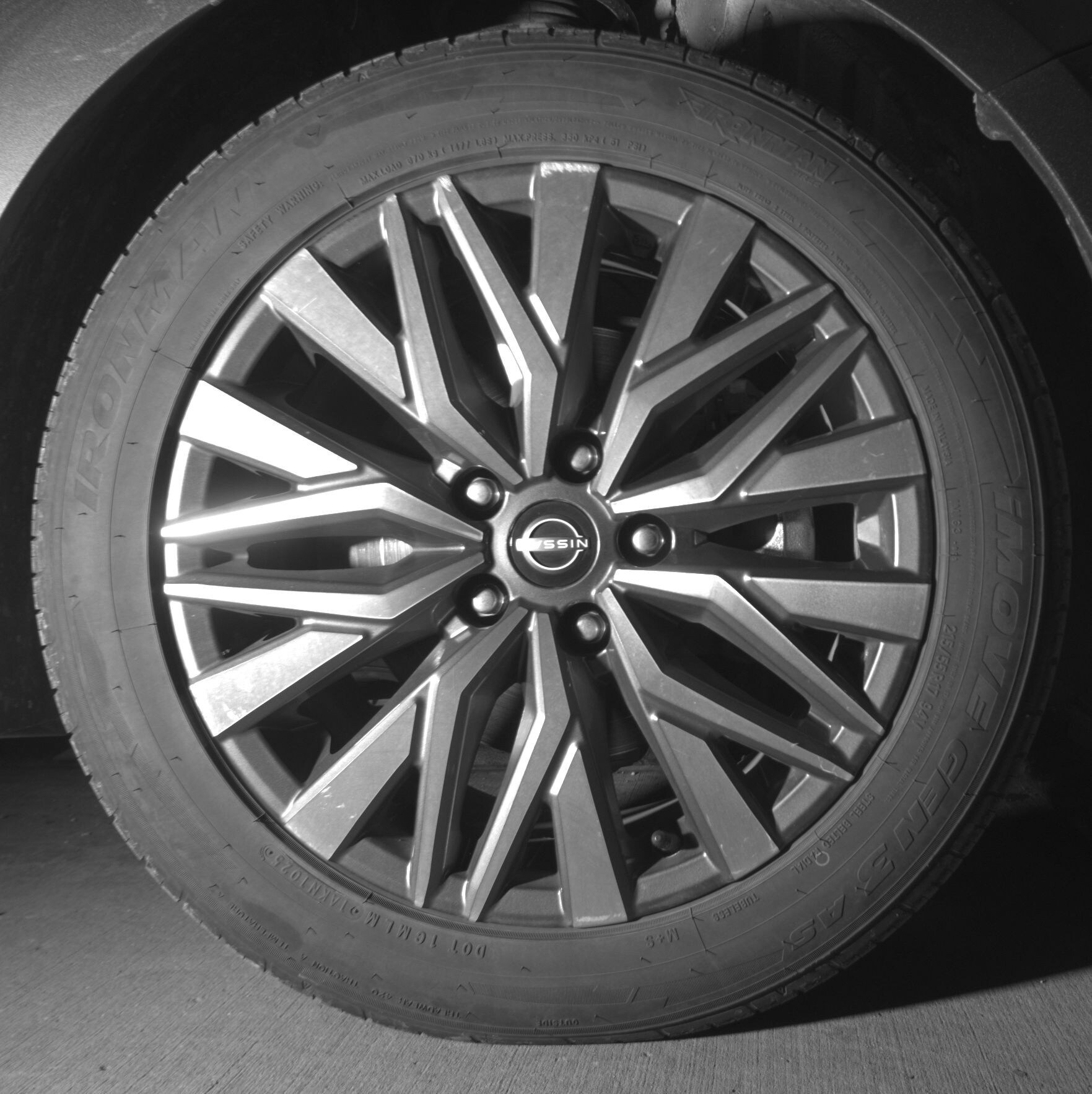 Thumbnail: 2025 Nissan Altima - 10