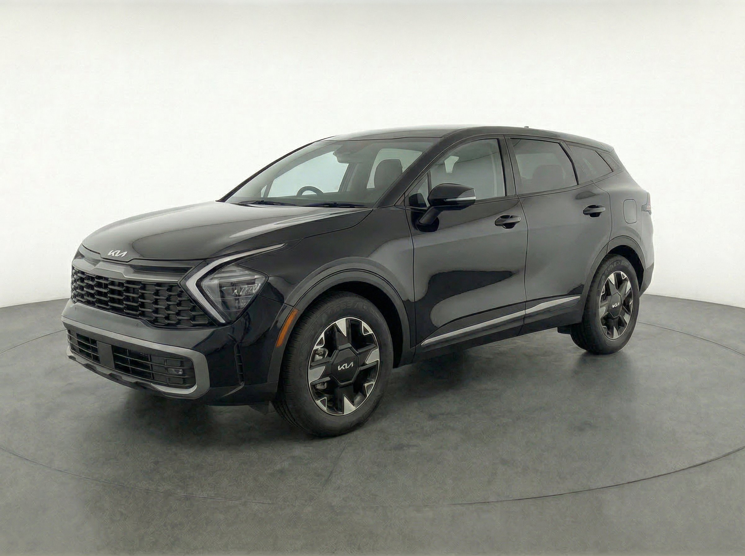 Thumbnail: 2026 Kia Sportage - 3