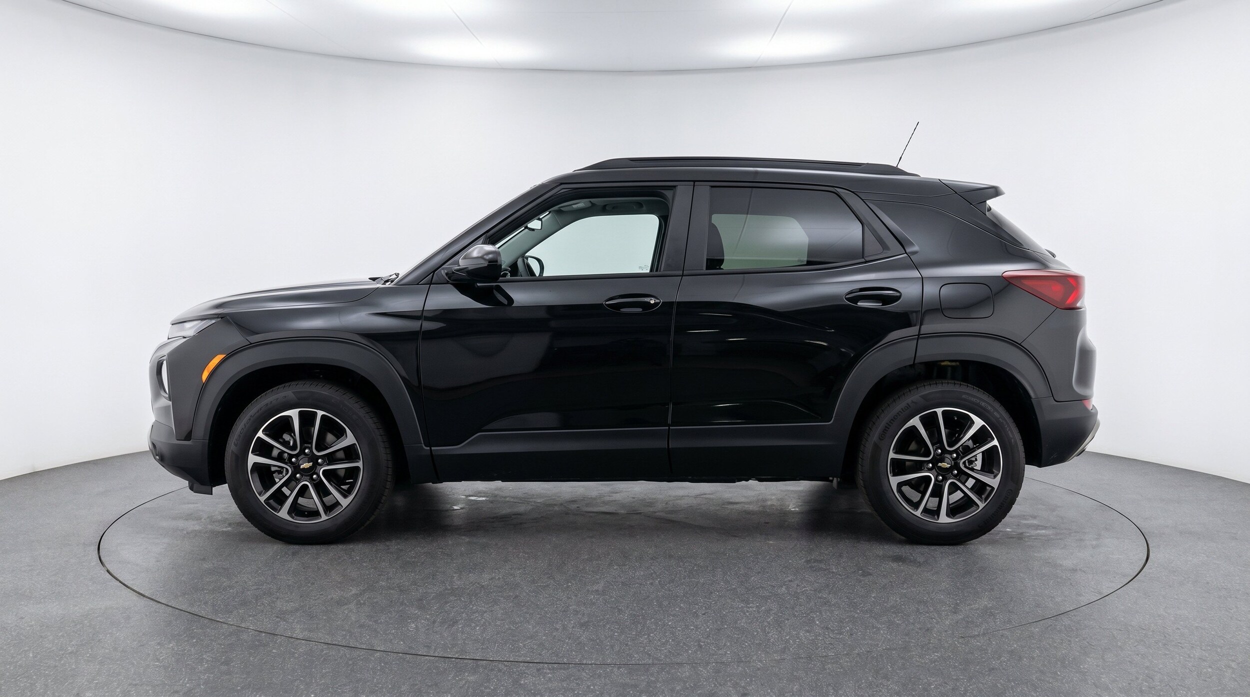 Thumbnail: 2025 Chevrolet TrailBlazer - 5