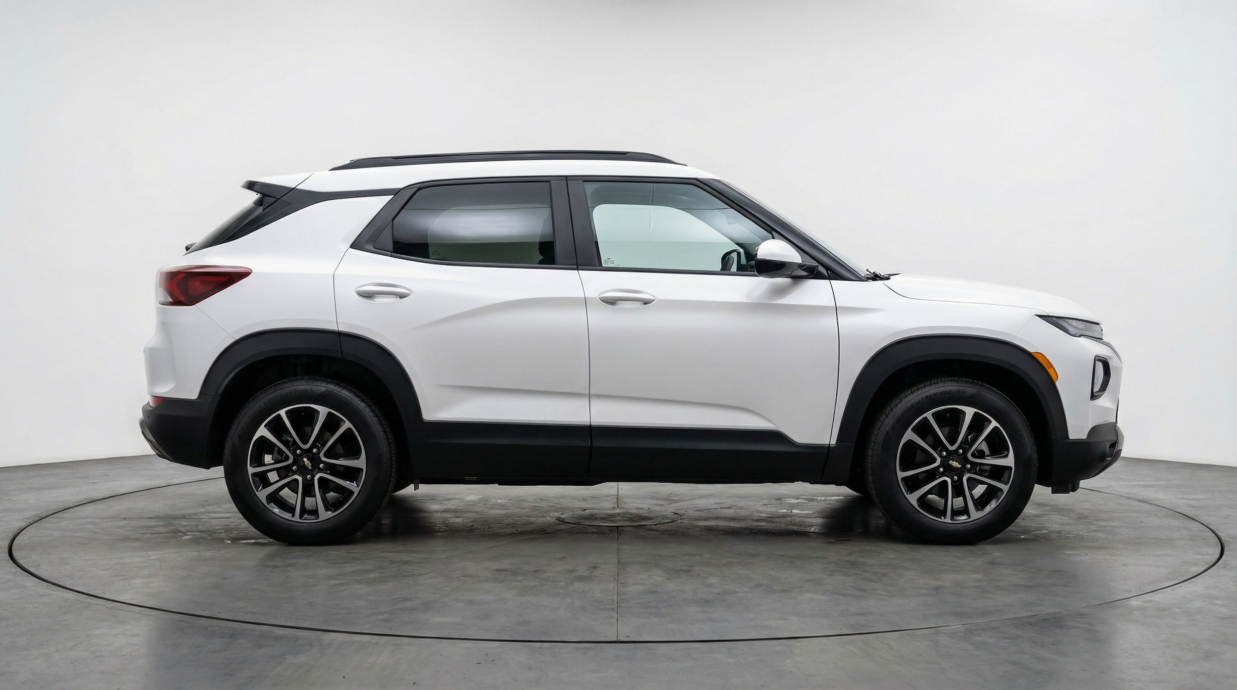 Thumbnail: 2025 Chevrolet TrailBlazer - 8