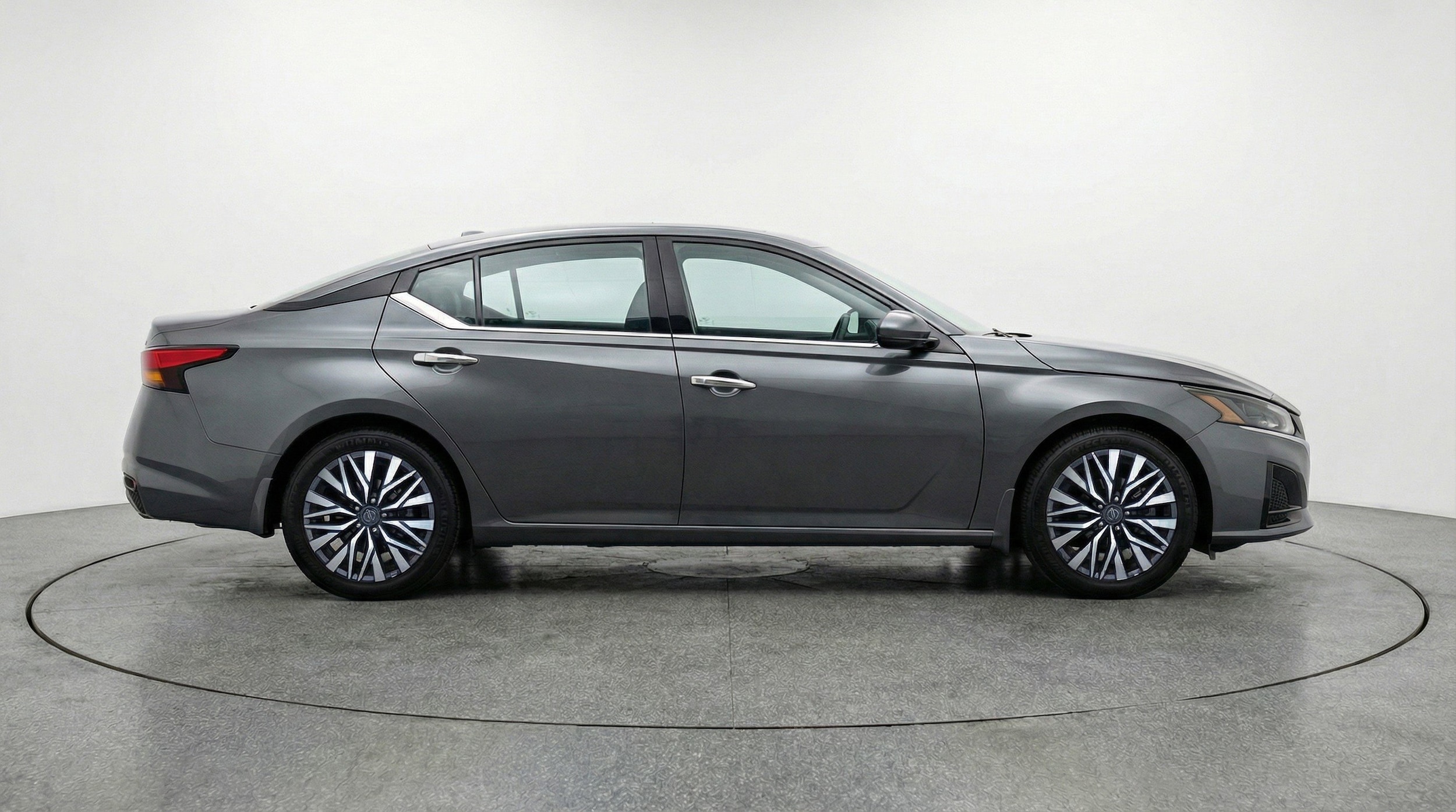 Thumbnail: 2025 Nissan Altima - 11