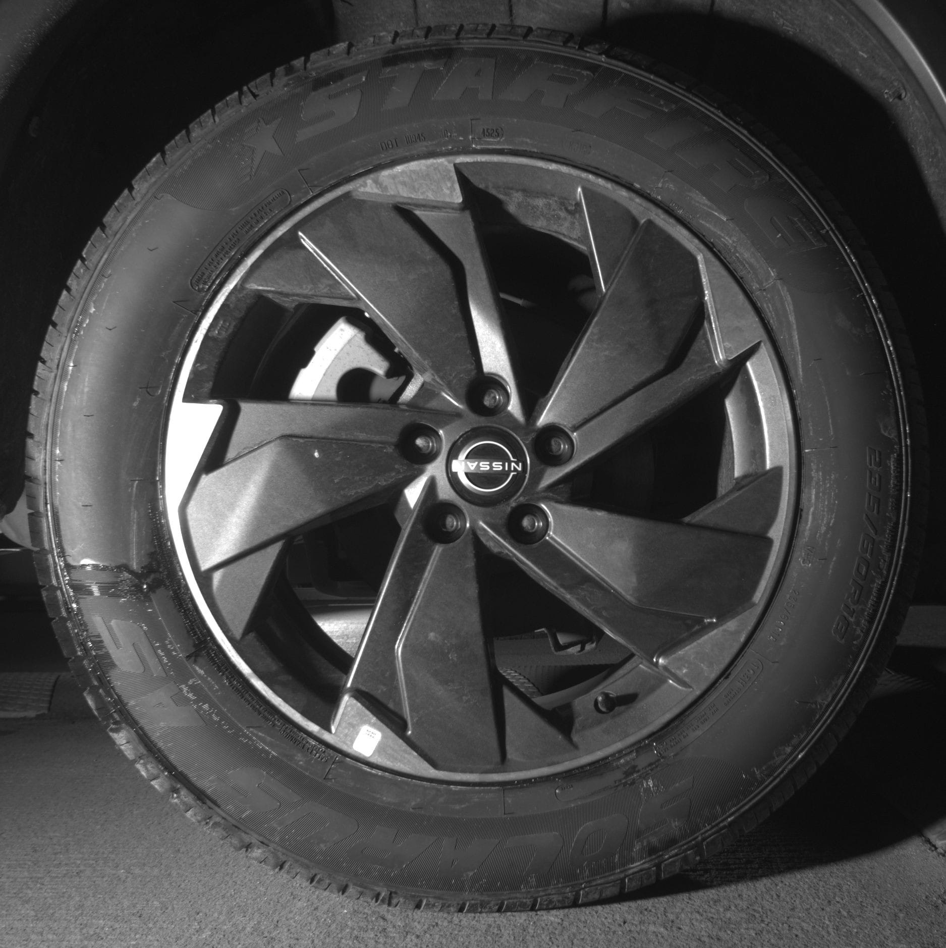 Thumbnail: 2025 Nissan Rogue - 12