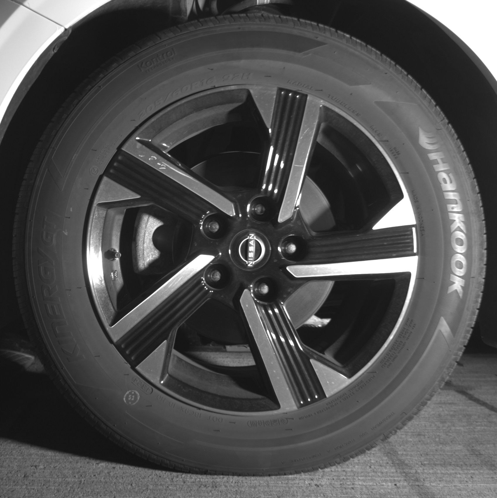 Thumbnail: 2025 Nissan Sentra - 9