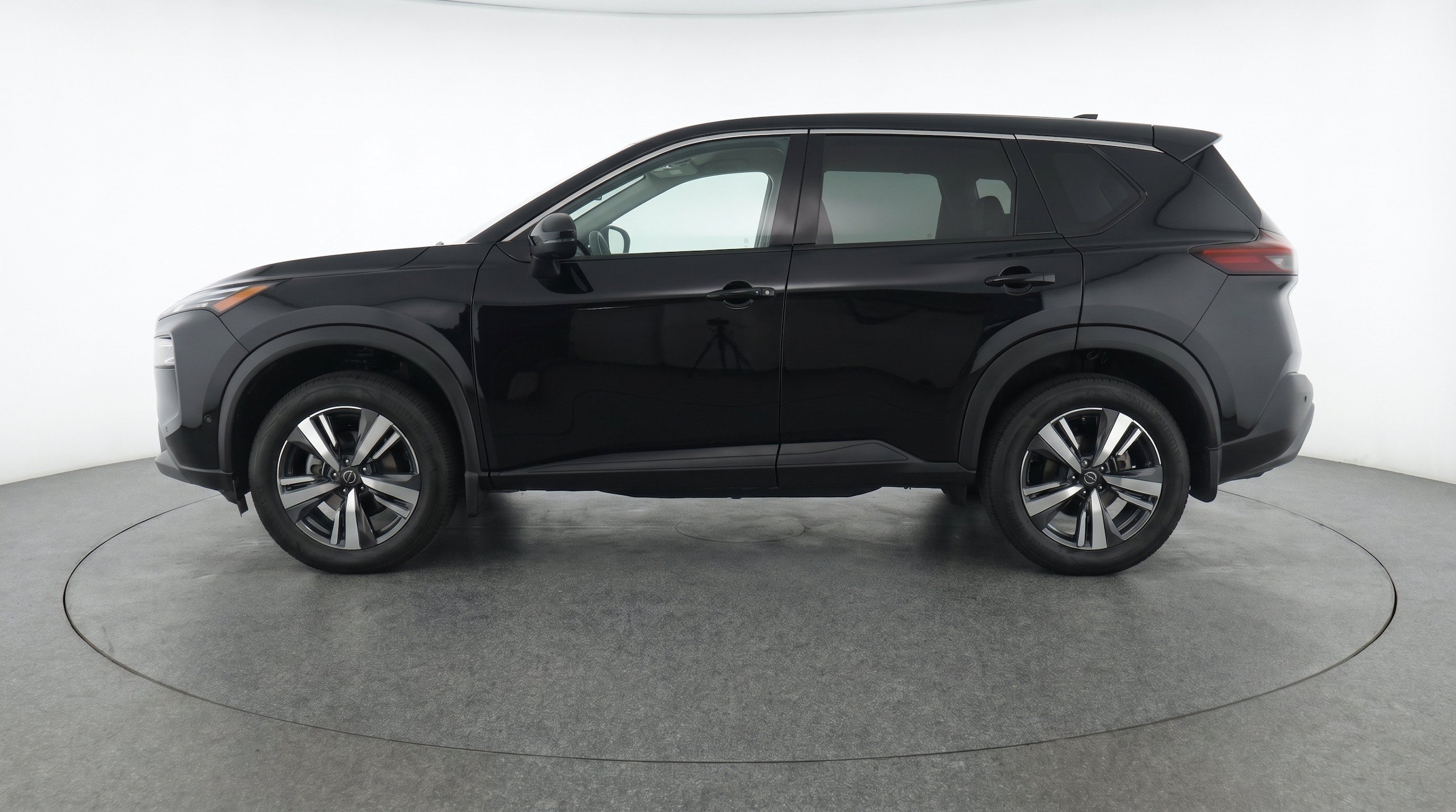 Thumbnail: 2026 Nissan Rogue - 5
