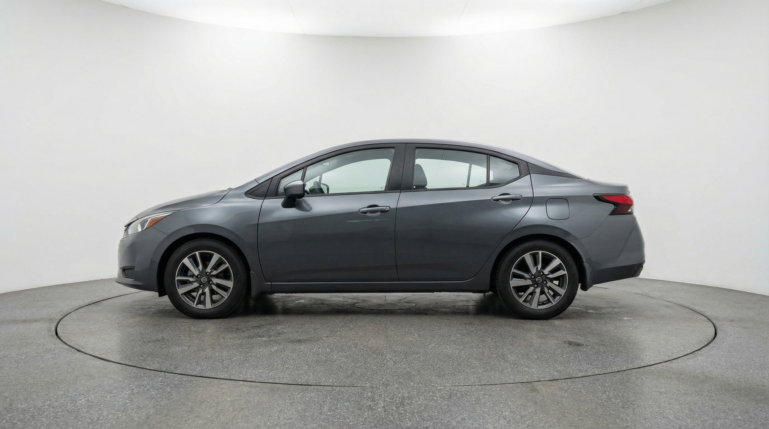 Thumbnail: 2025 Nissan Versa - 5