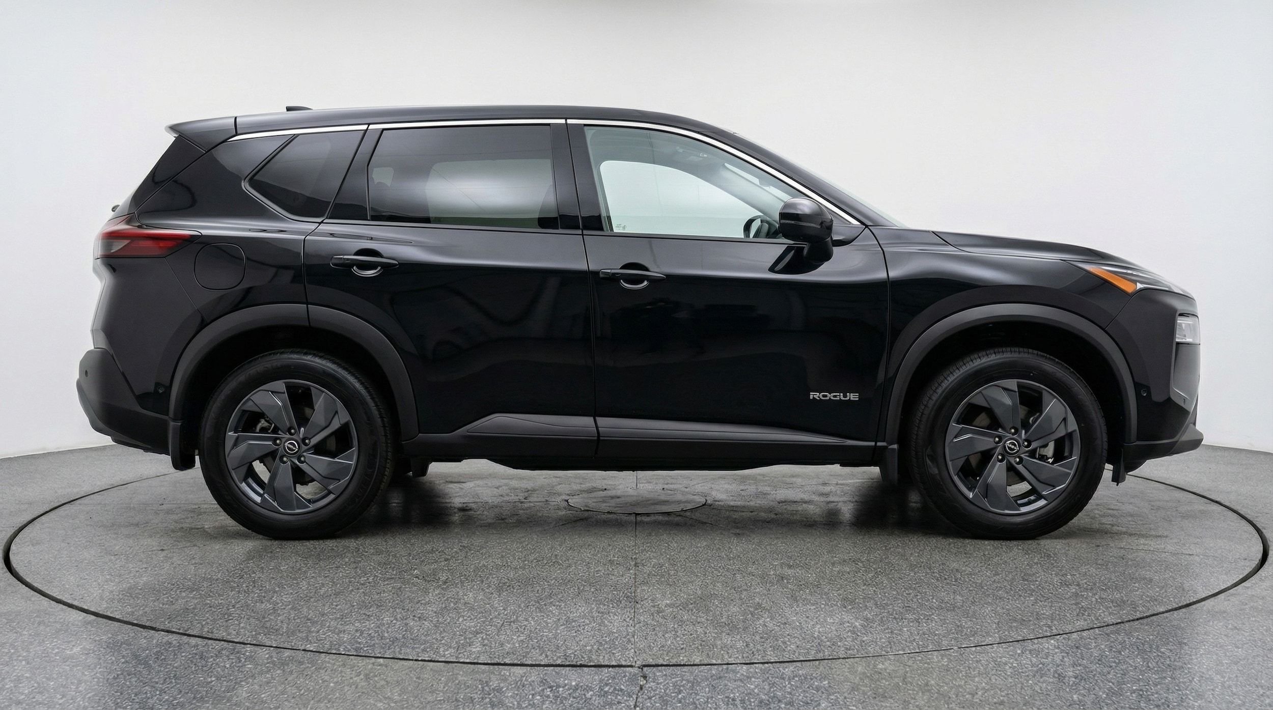 Thumbnail: 2025 Nissan Rogue - 8