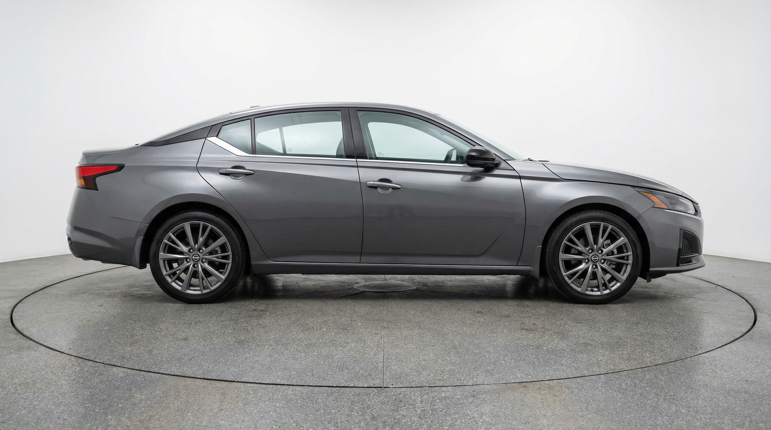 Thumbnail: 2025 Nissan Altima - 8