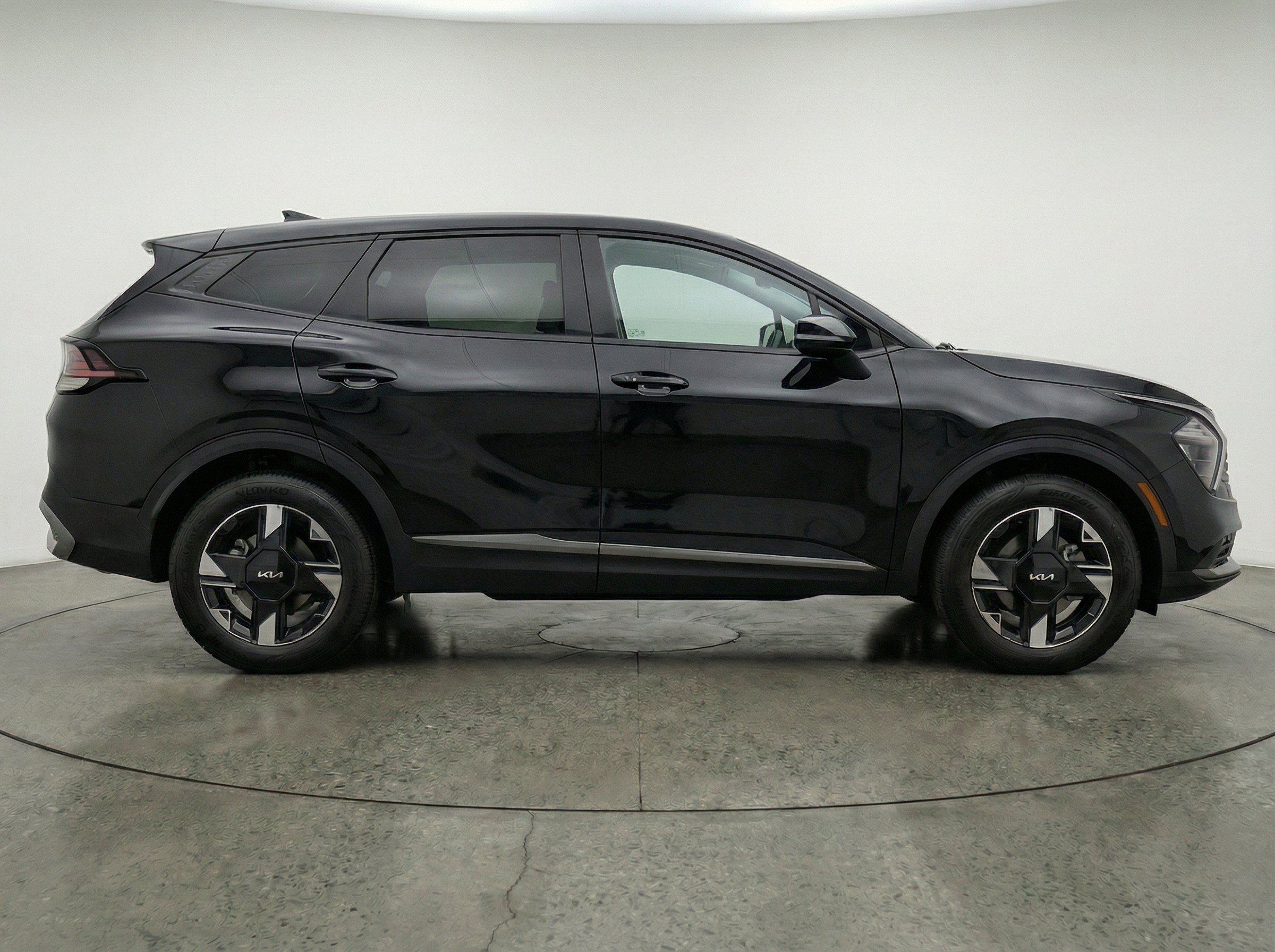 Thumbnail: 2026 Kia Sportage - 11