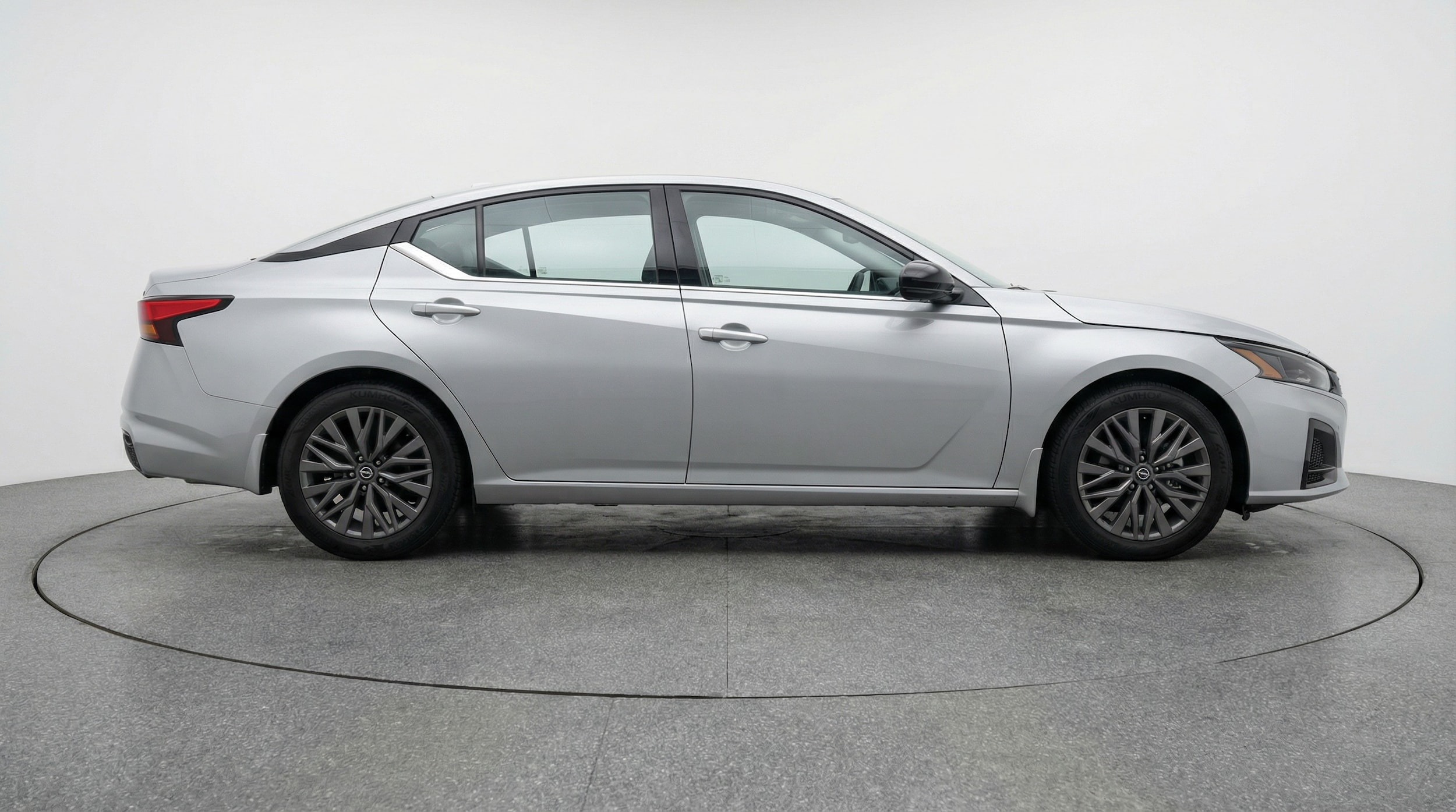 Thumbnail: 2025 Nissan Altima - 8