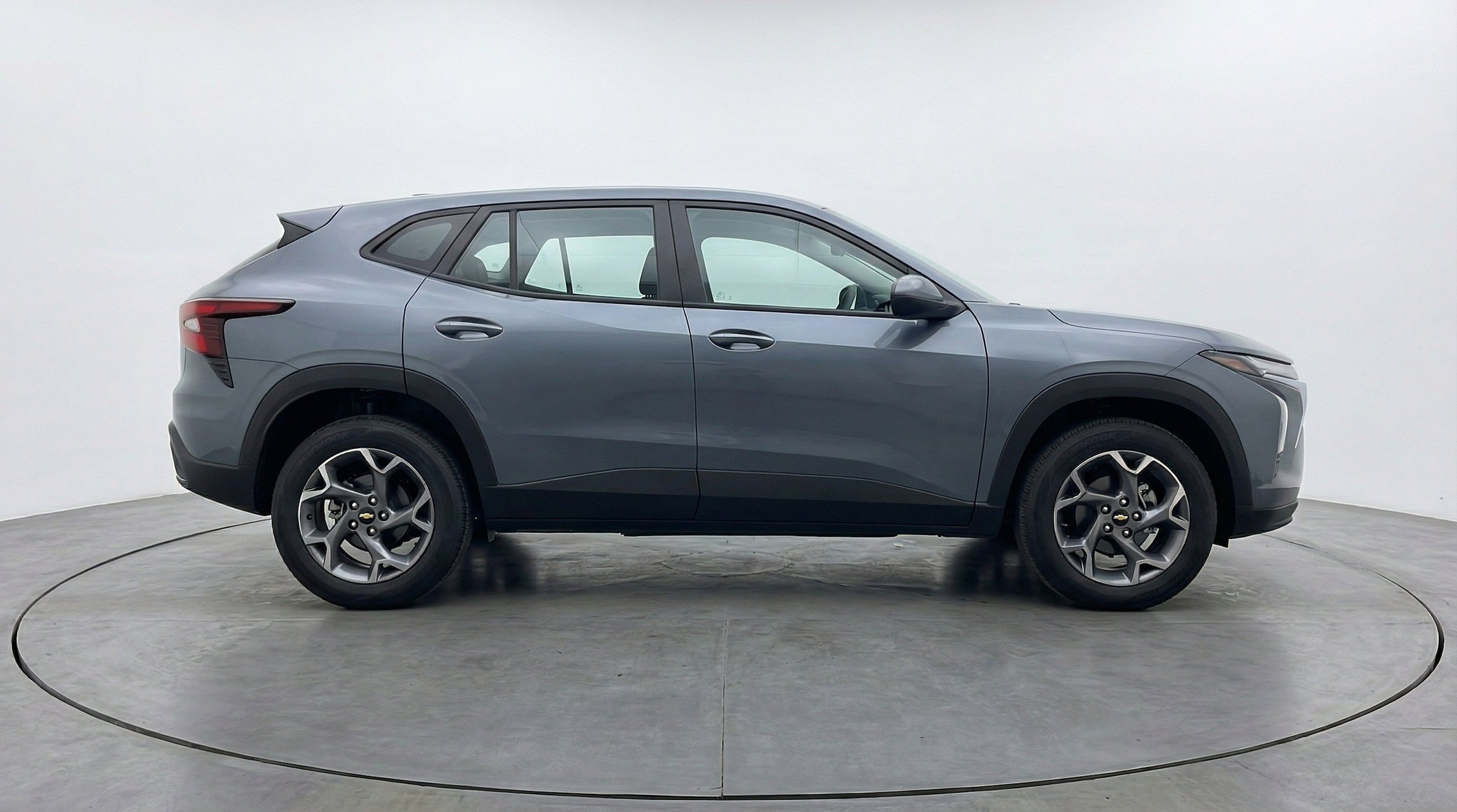 Thumbnail: 2025 Chevrolet Trax - 11