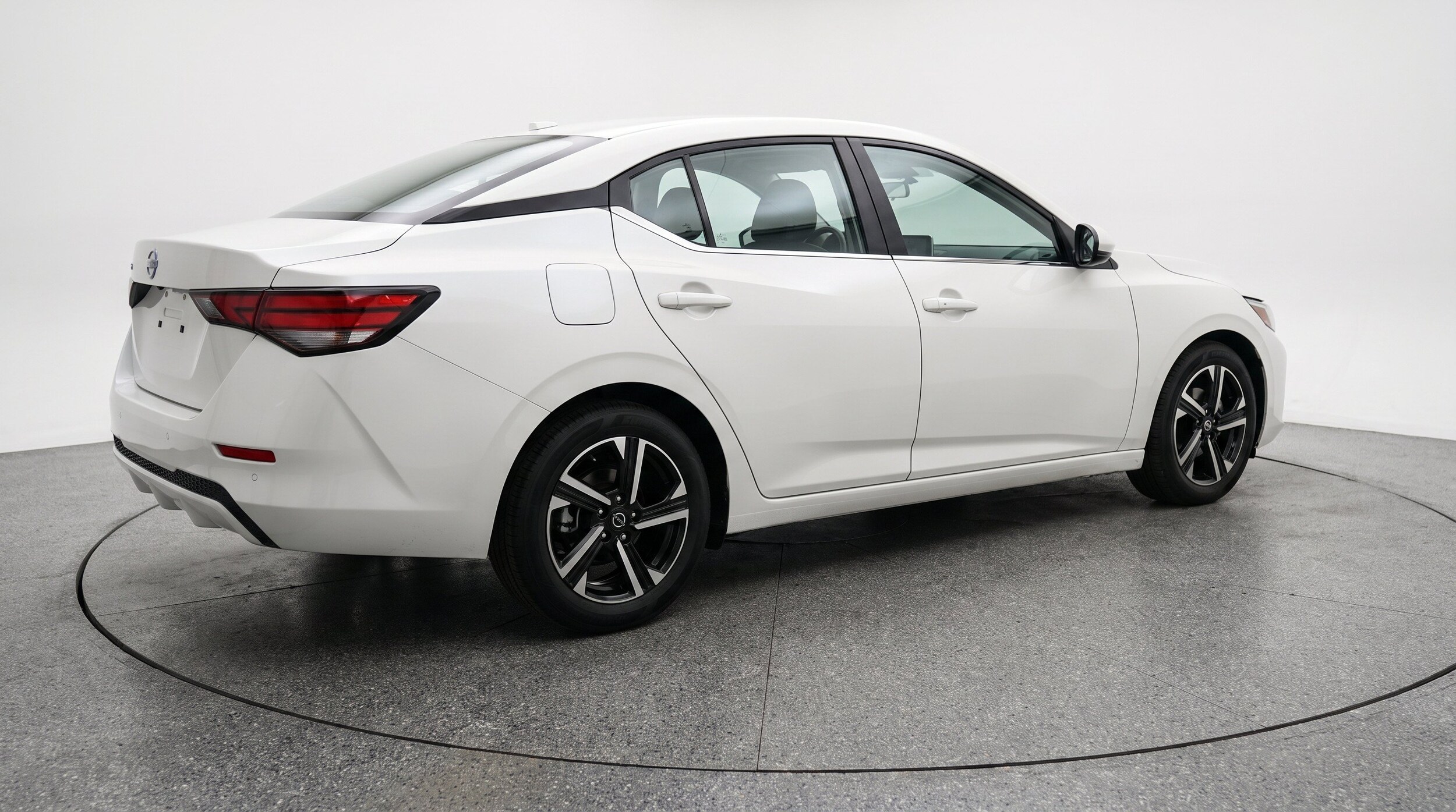 Thumbnail: 2025 Nissan Sentra - 9