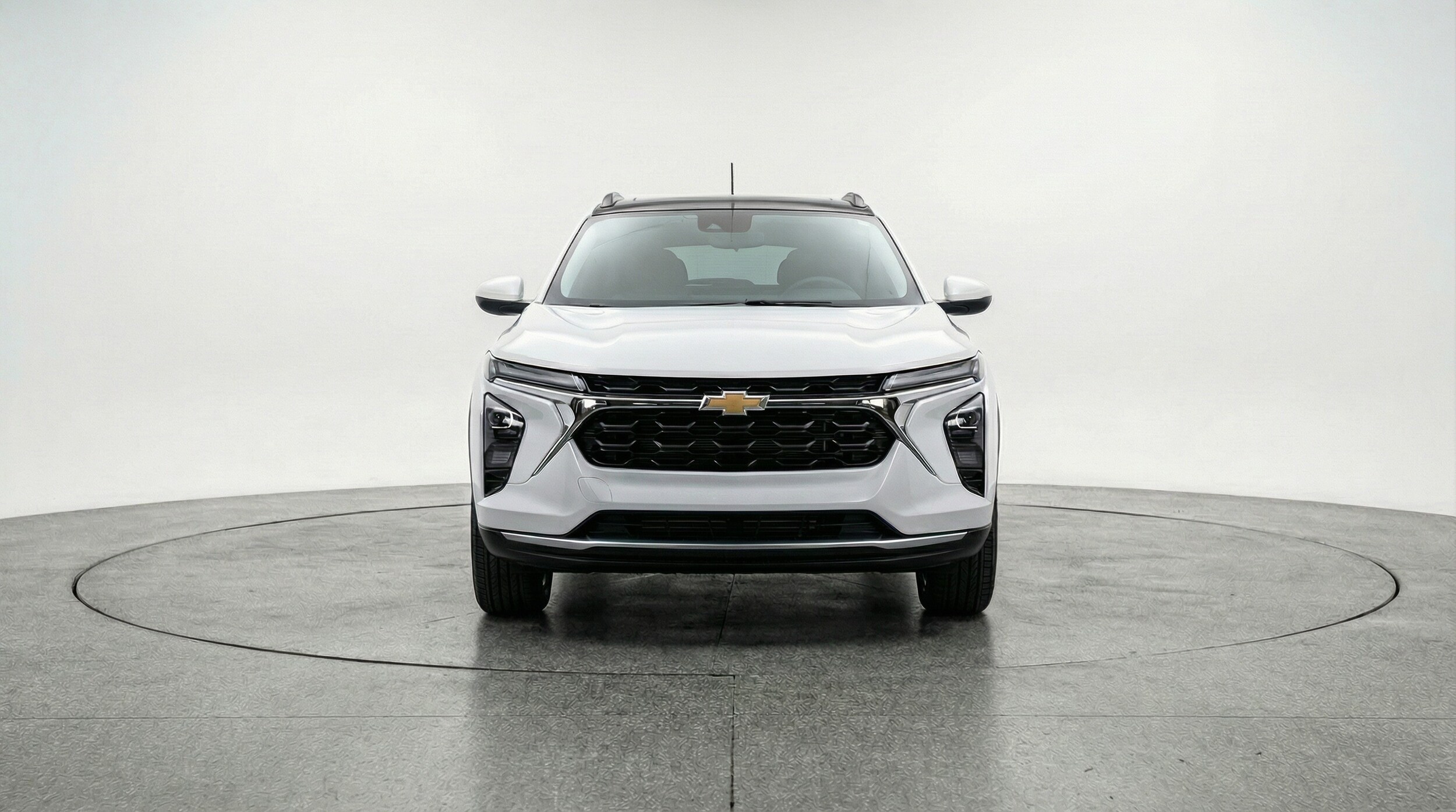 Thumbnail: 2025 Chevrolet Trax - 2