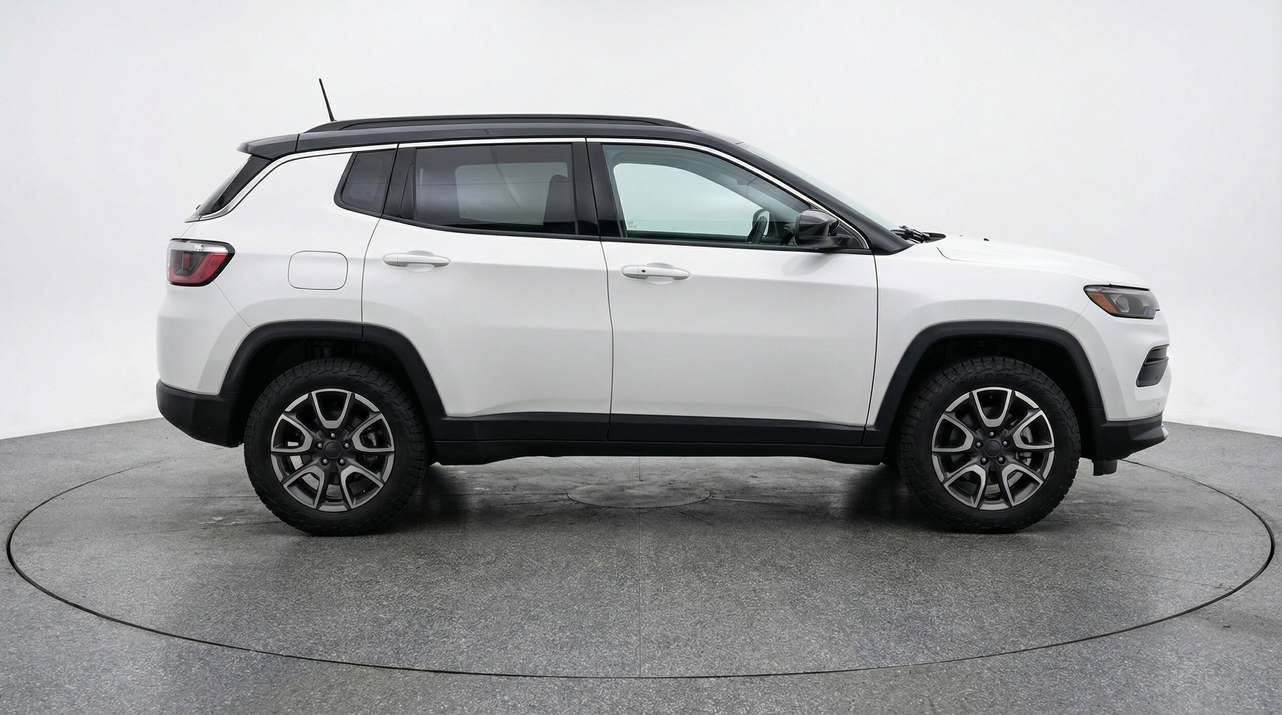 Thumbnail: 2025 Jeep Compass - 11