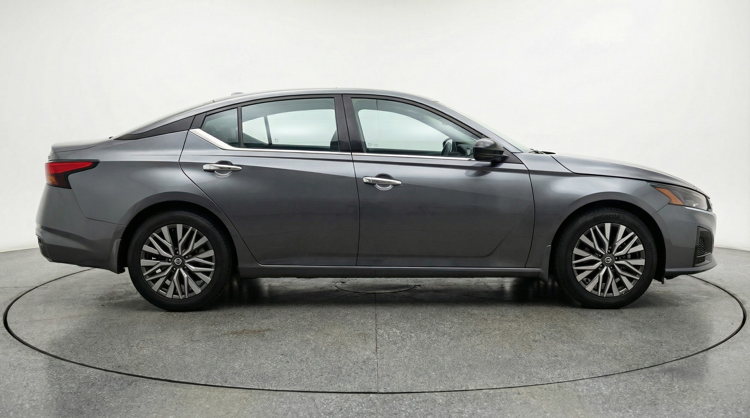 Thumbnail: 2025 Nissan Altima - 8