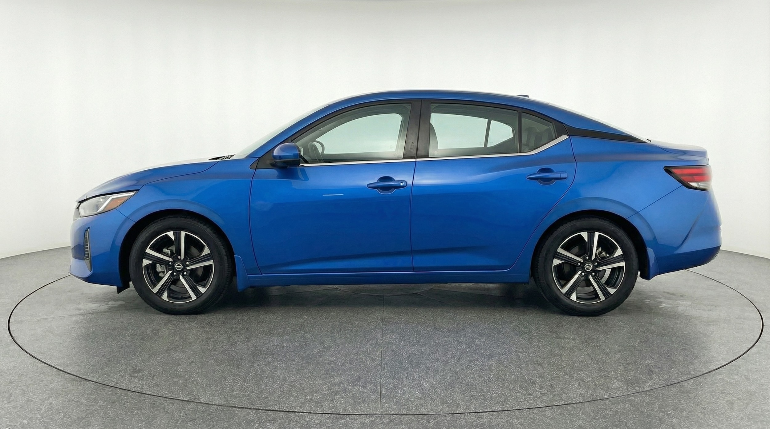 Thumbnail: 2025 Nissan Sentra - 4