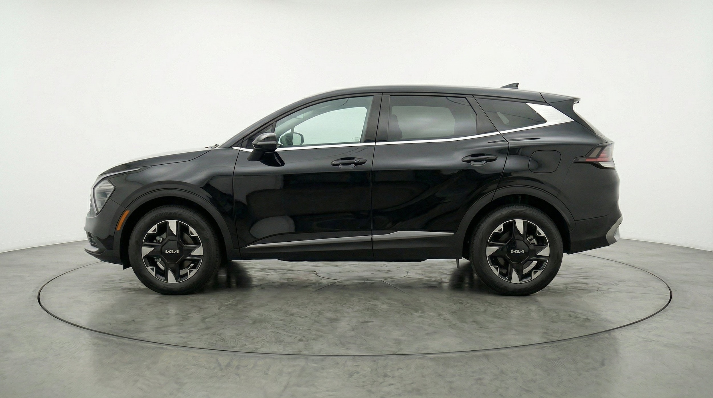 Thumbnail: 2026 Kia Sportage - 5