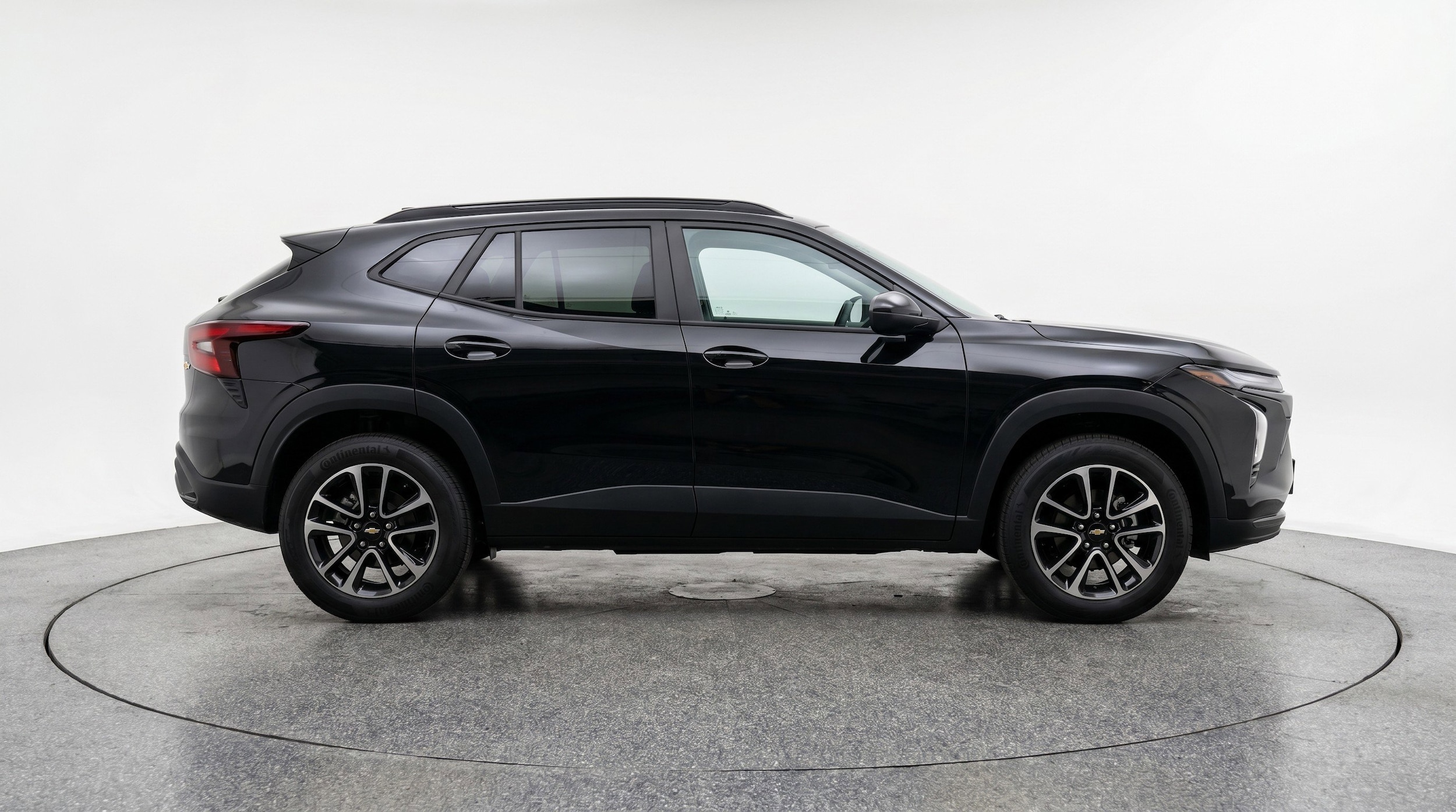 Thumbnail: 2025 Chevrolet TrailBlazer - 11