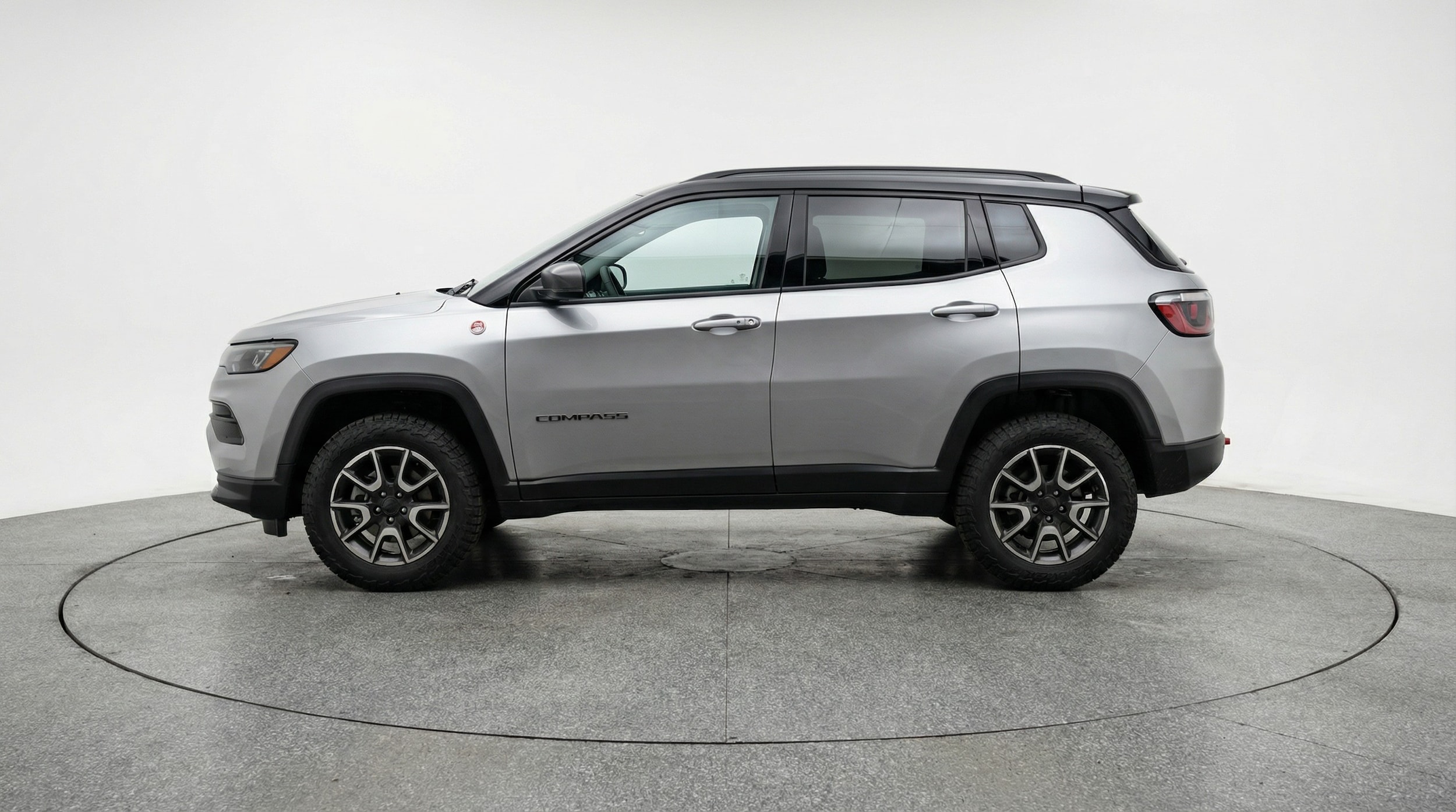 Thumbnail: 2025 Jeep Compass - 4
