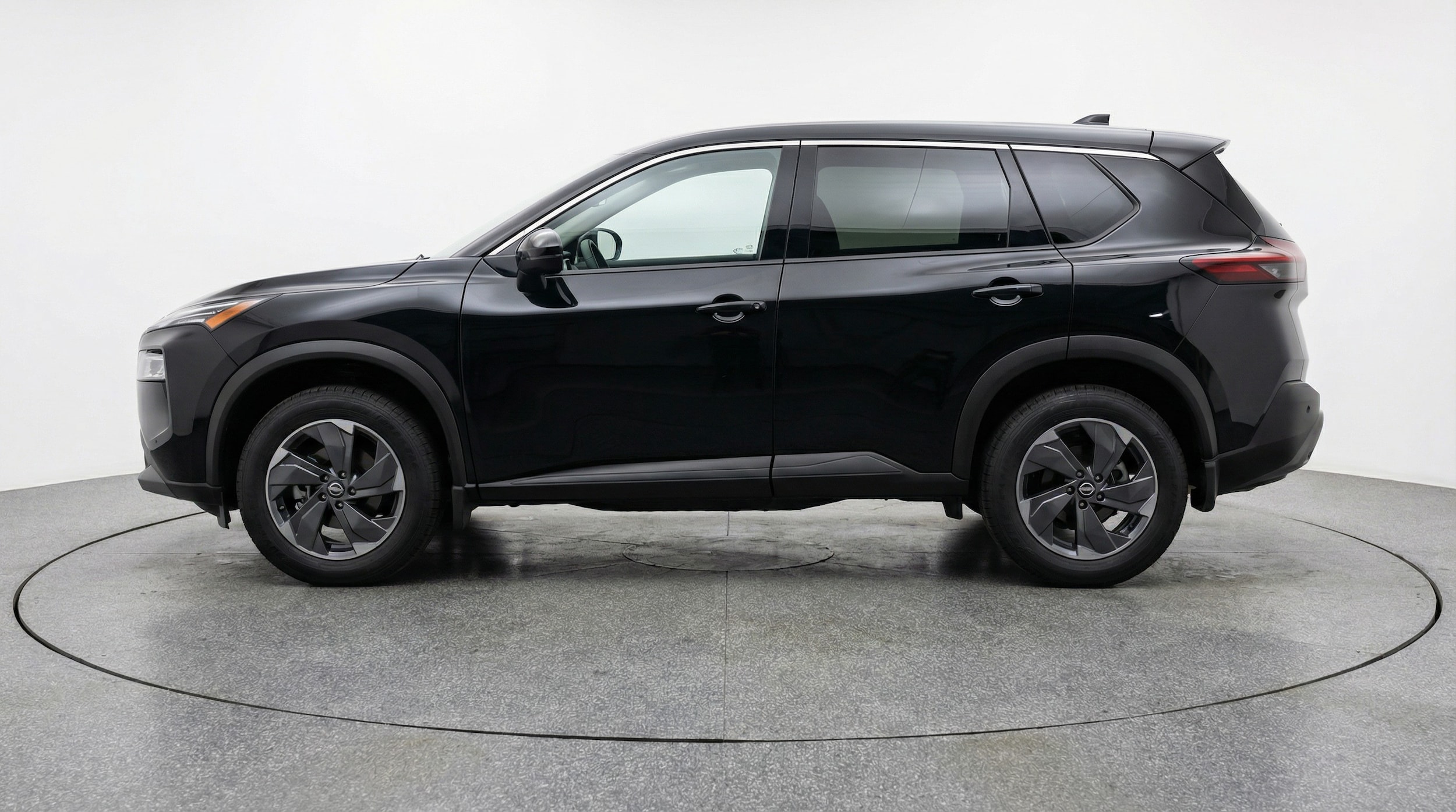 Thumbnail: 2025 Nissan Rogue - 4