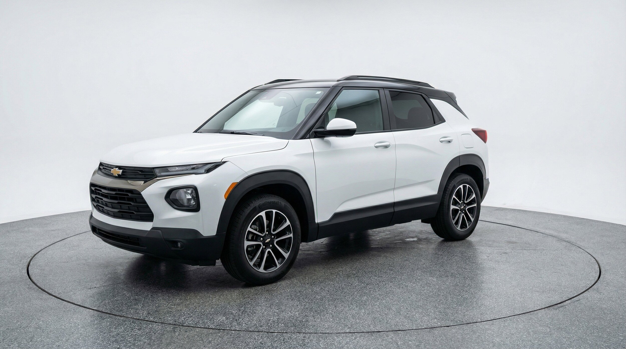 Thumbnail: 2025 Chevrolet TrailBlazer - 3