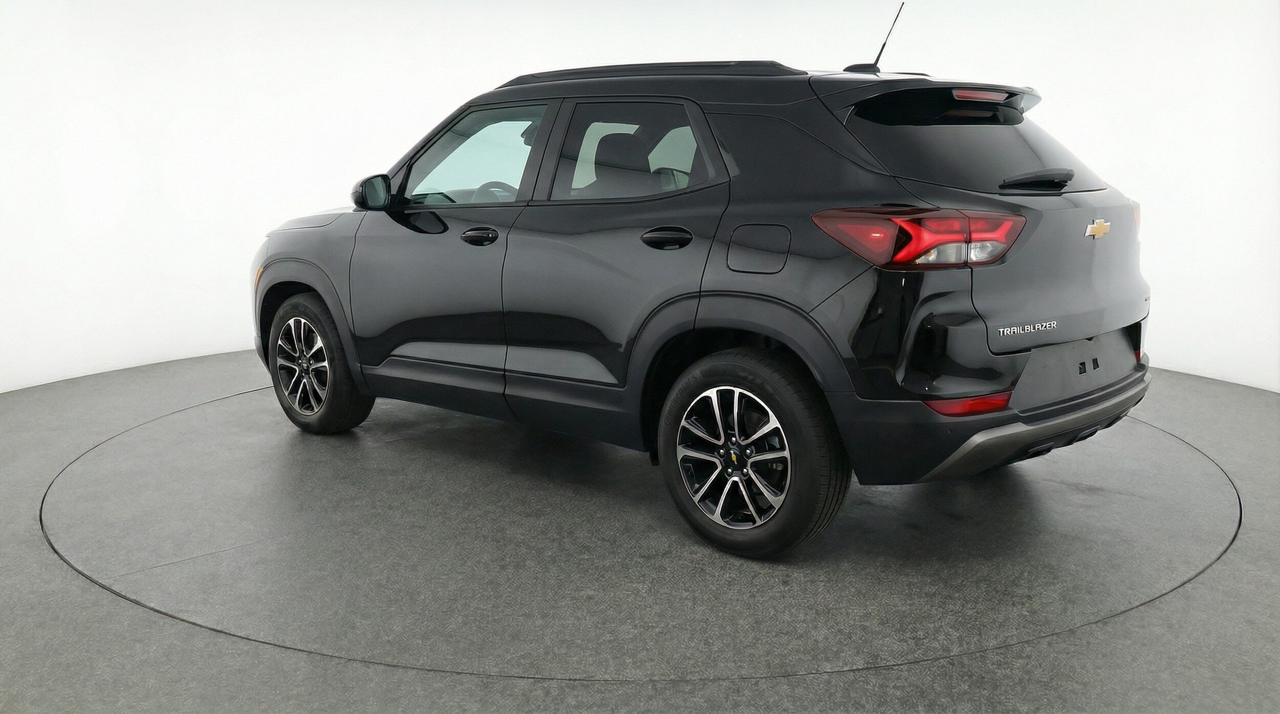 Thumbnail: 2025 Chevrolet TrailBlazer - 5