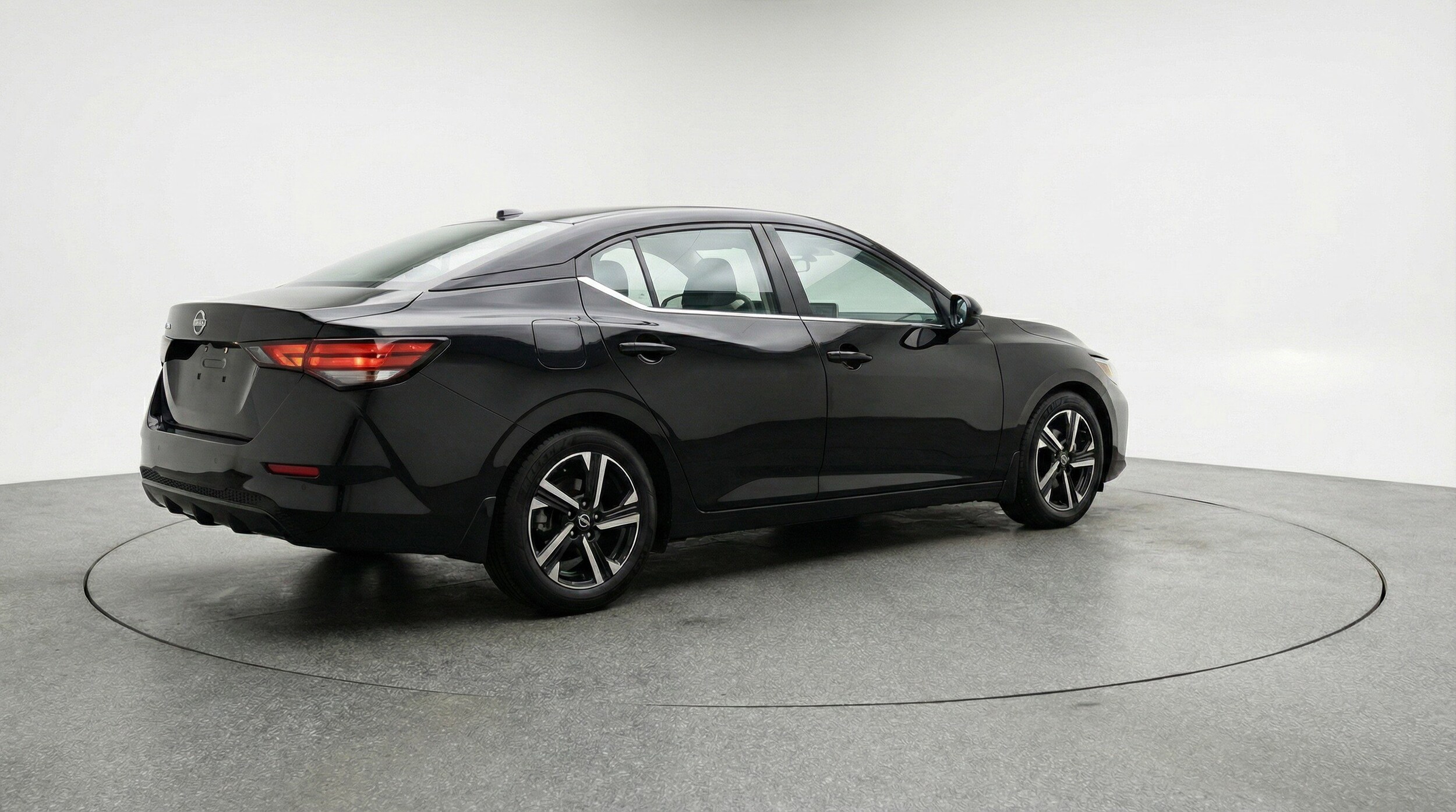 Thumbnail: 2025 Nissan Sentra - 9