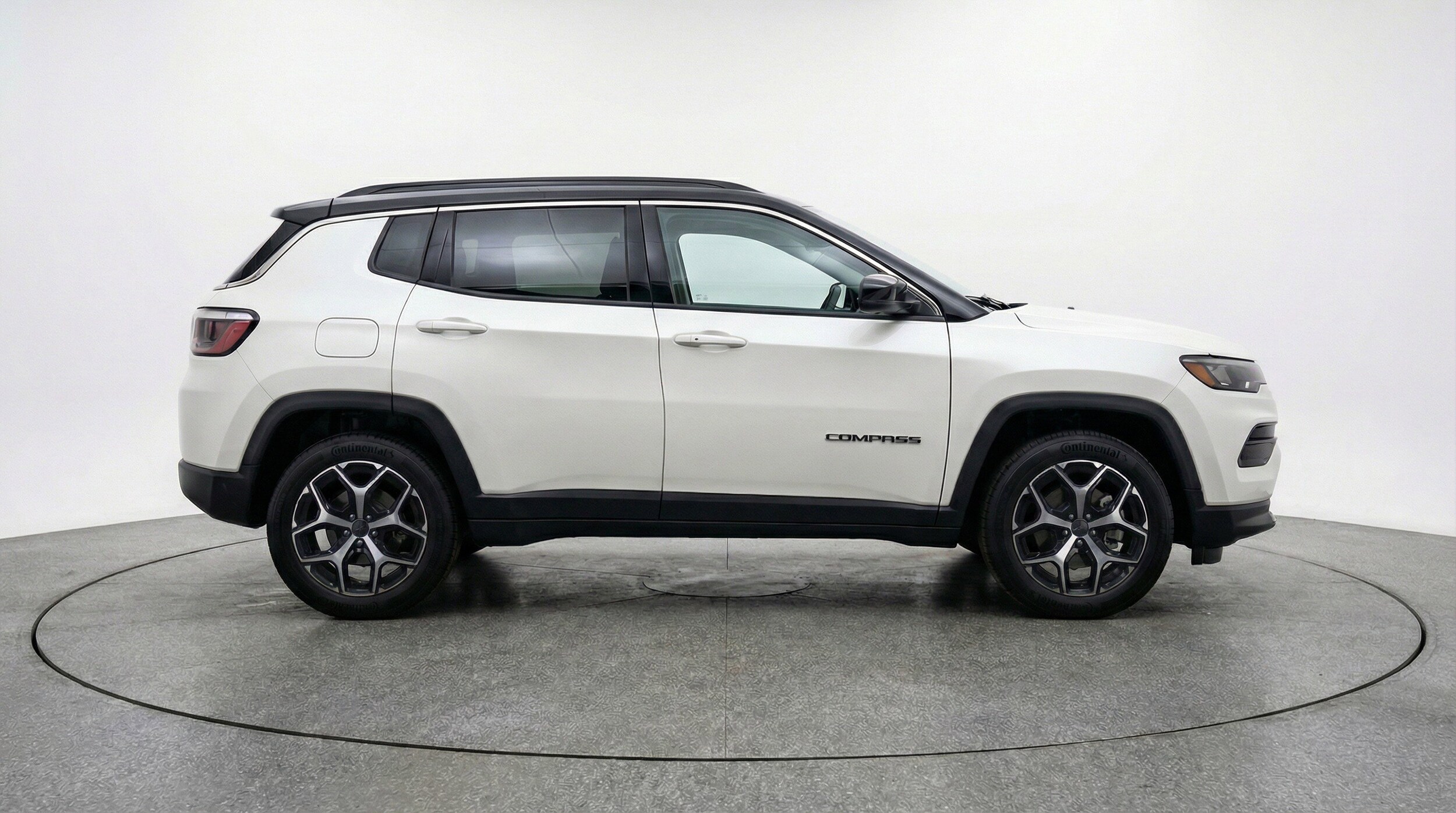 Thumbnail: 2025 Jeep Compass - 11