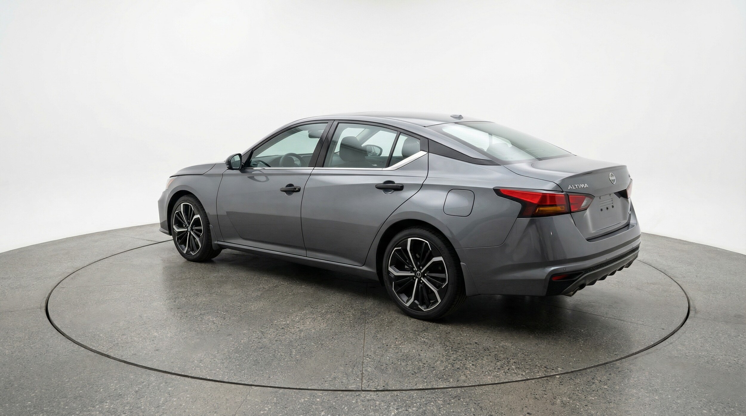 Thumbnail: 2025 Nissan Altima - 5