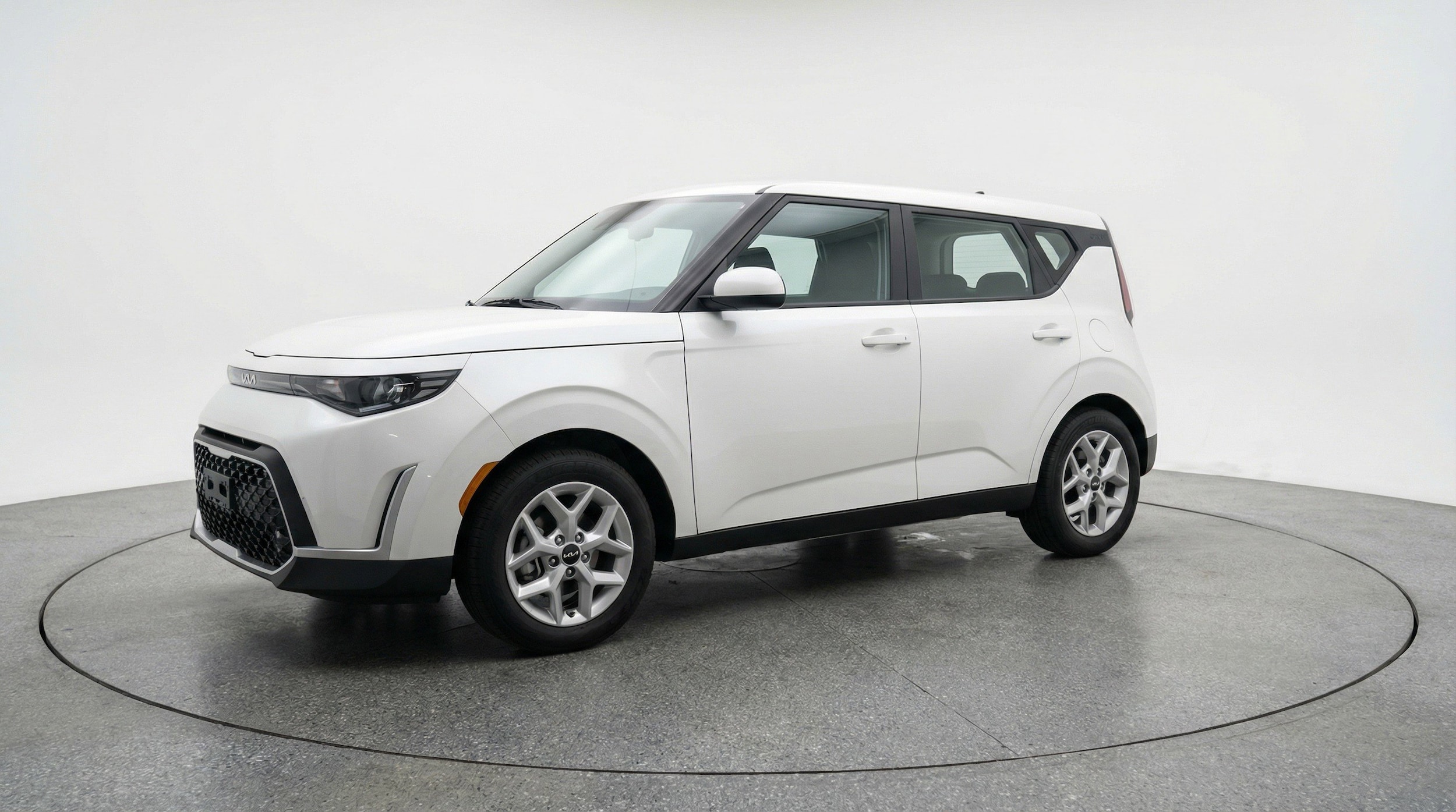 Thumbnail: 2025 Kia Soul - 3