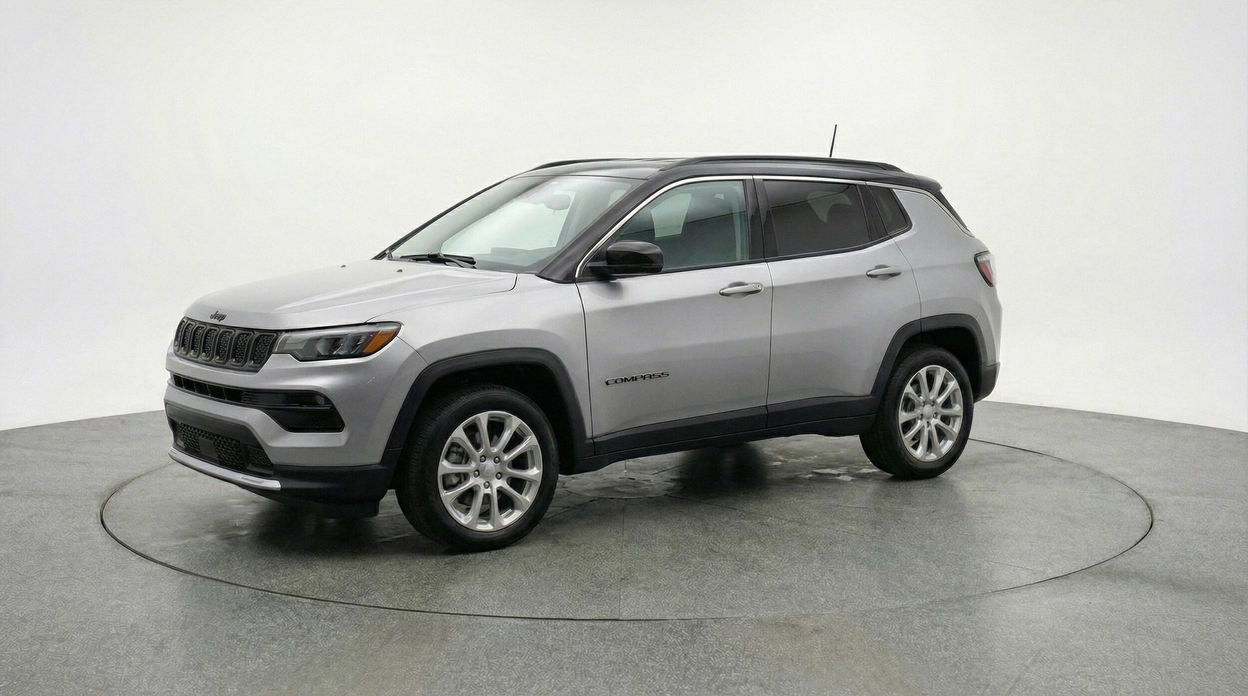 Thumbnail: 2025 Jeep Compass - 3