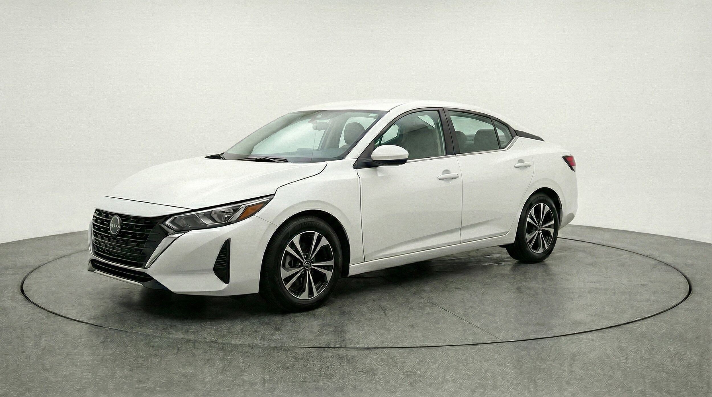 Thumbnail: 2025 Nissan Sentra - 3