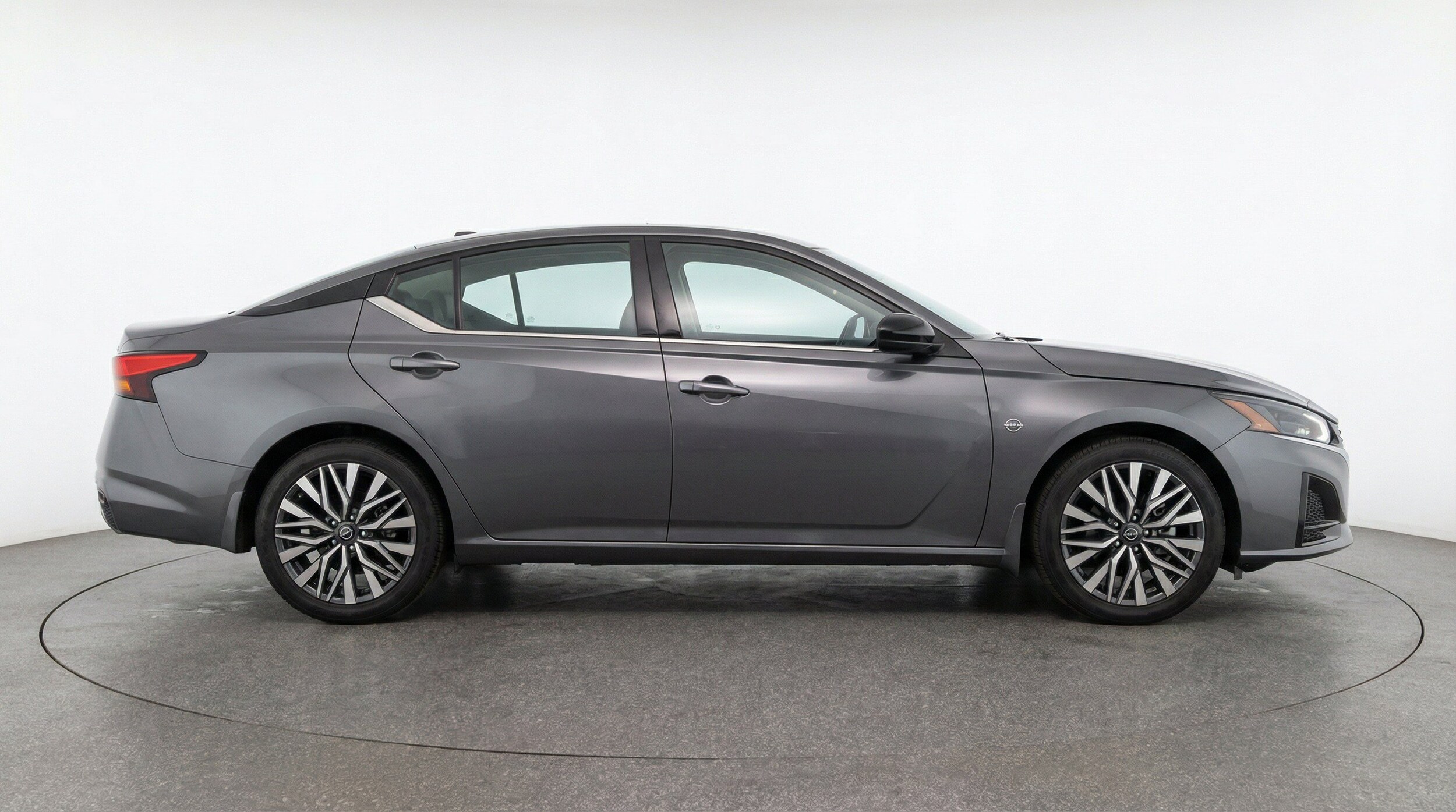 Thumbnail: 2025 Nissan Altima - 11