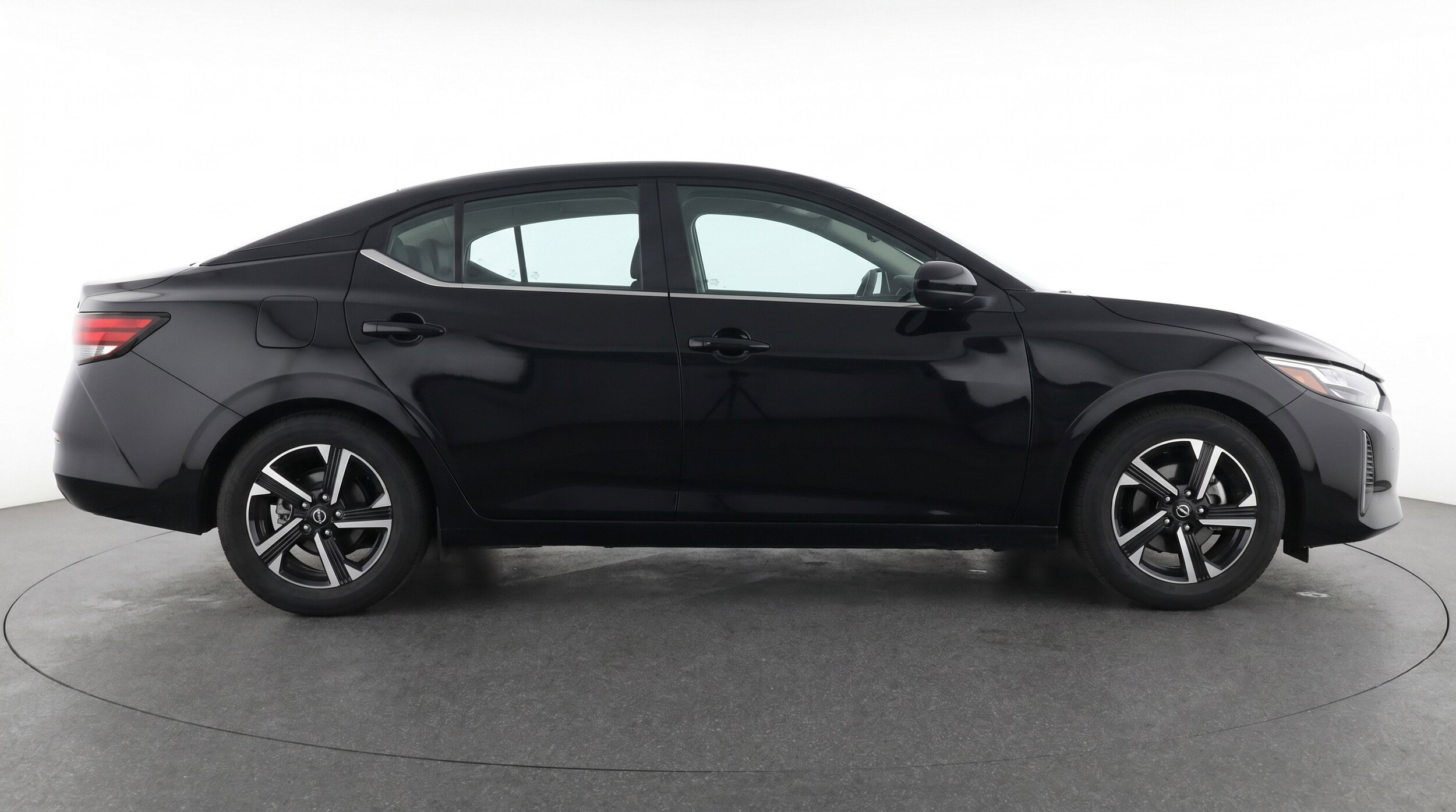 Thumbnail: 2025 Nissan Sentra - 11