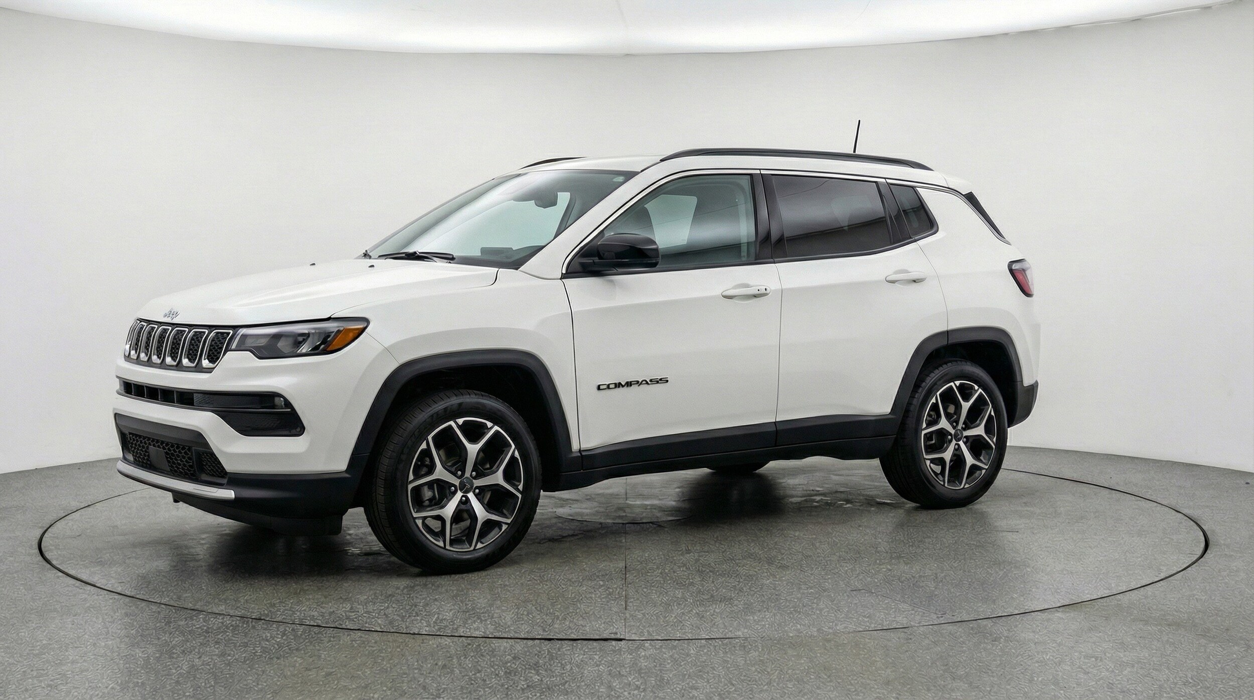 Thumbnail: 2025 Jeep Compass - 3
