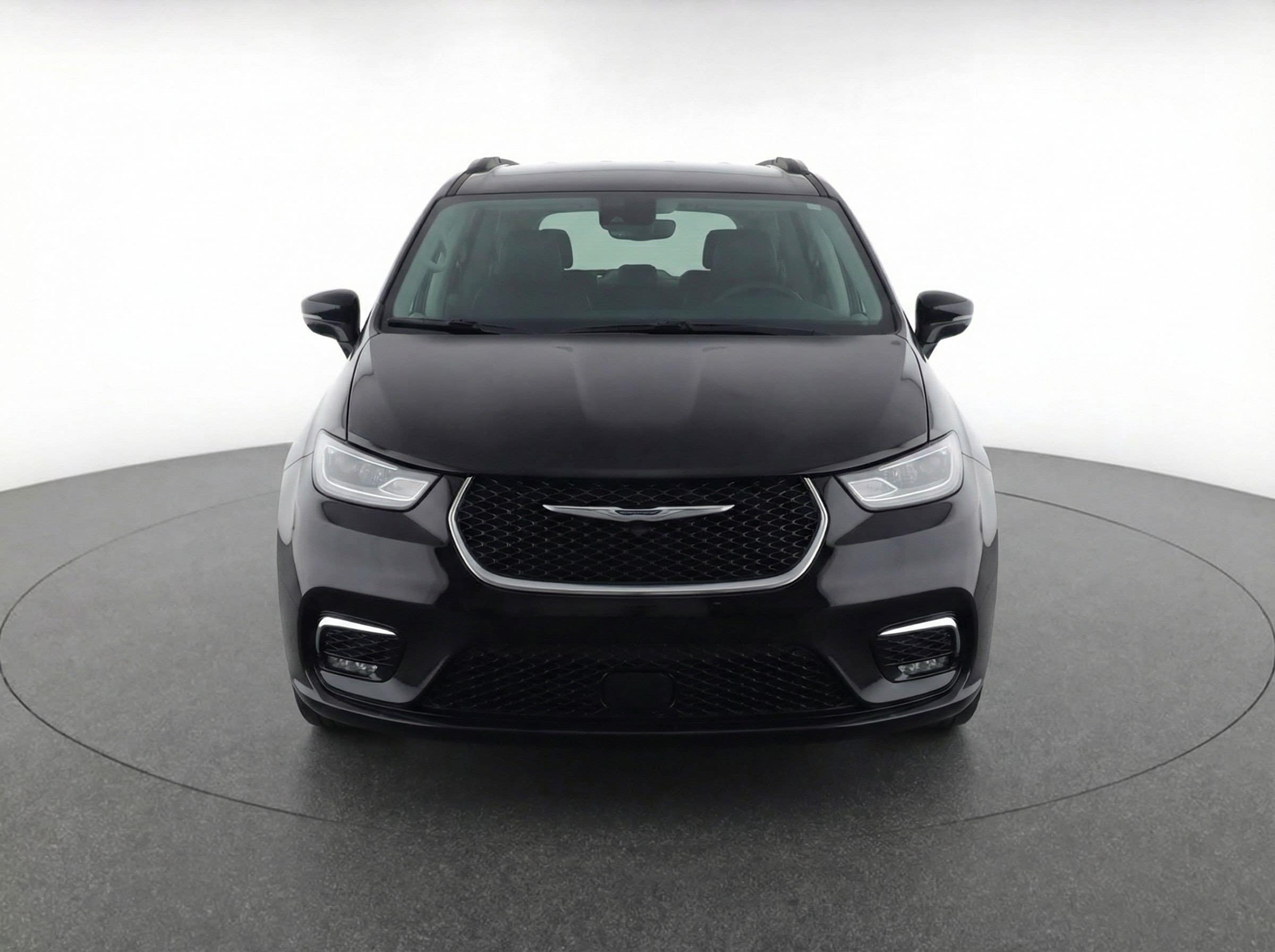 Thumbnail: 2023 Chrysler Pacifica - 2