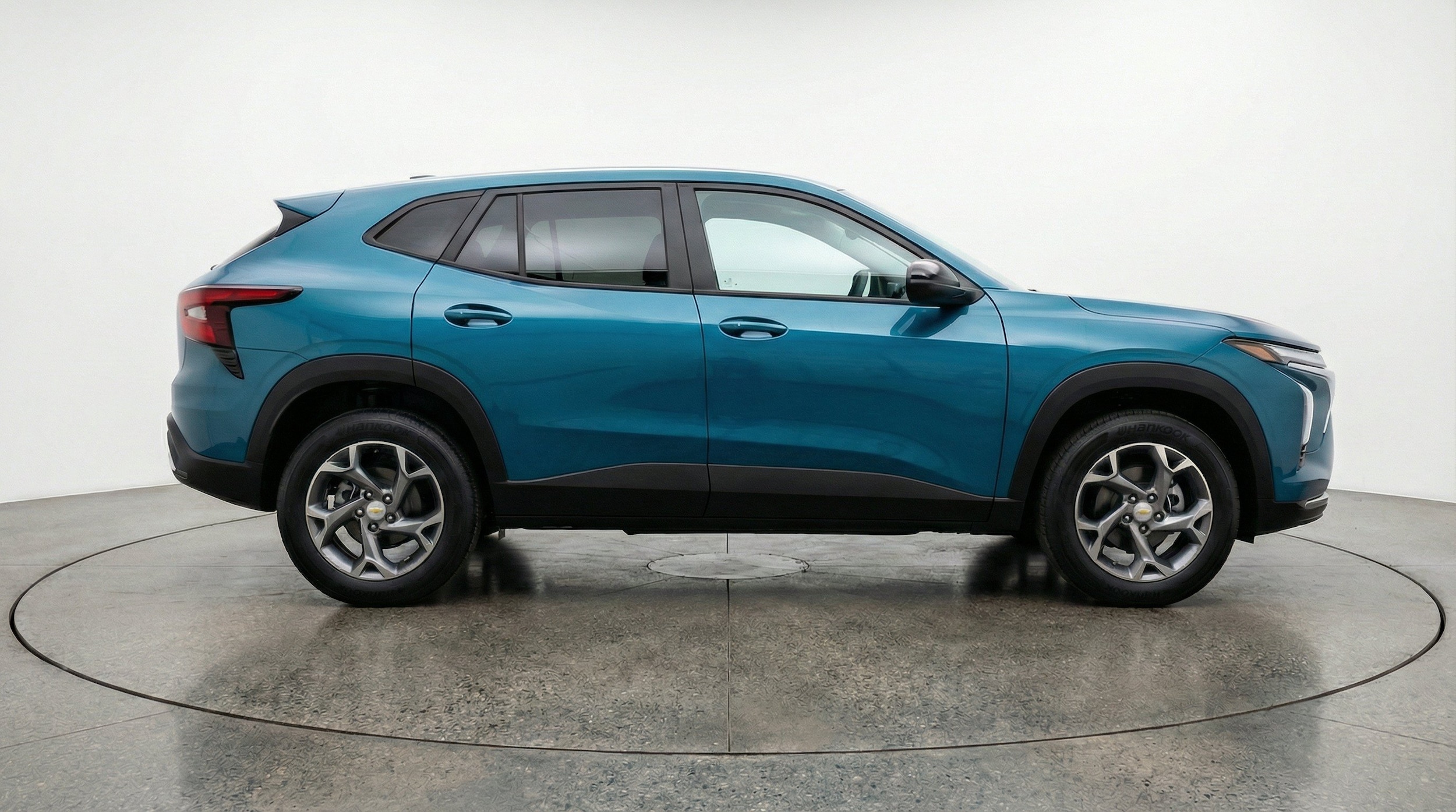 Thumbnail: 2025 Chevrolet Trax - 11