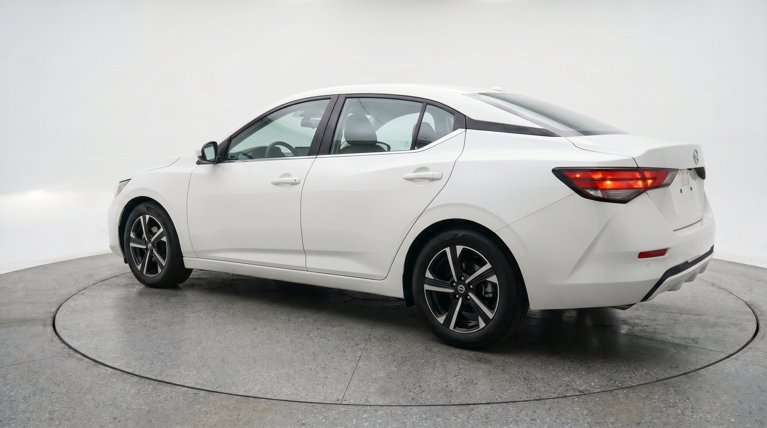 Thumbnail: 2025 Nissan Sentra - 6
