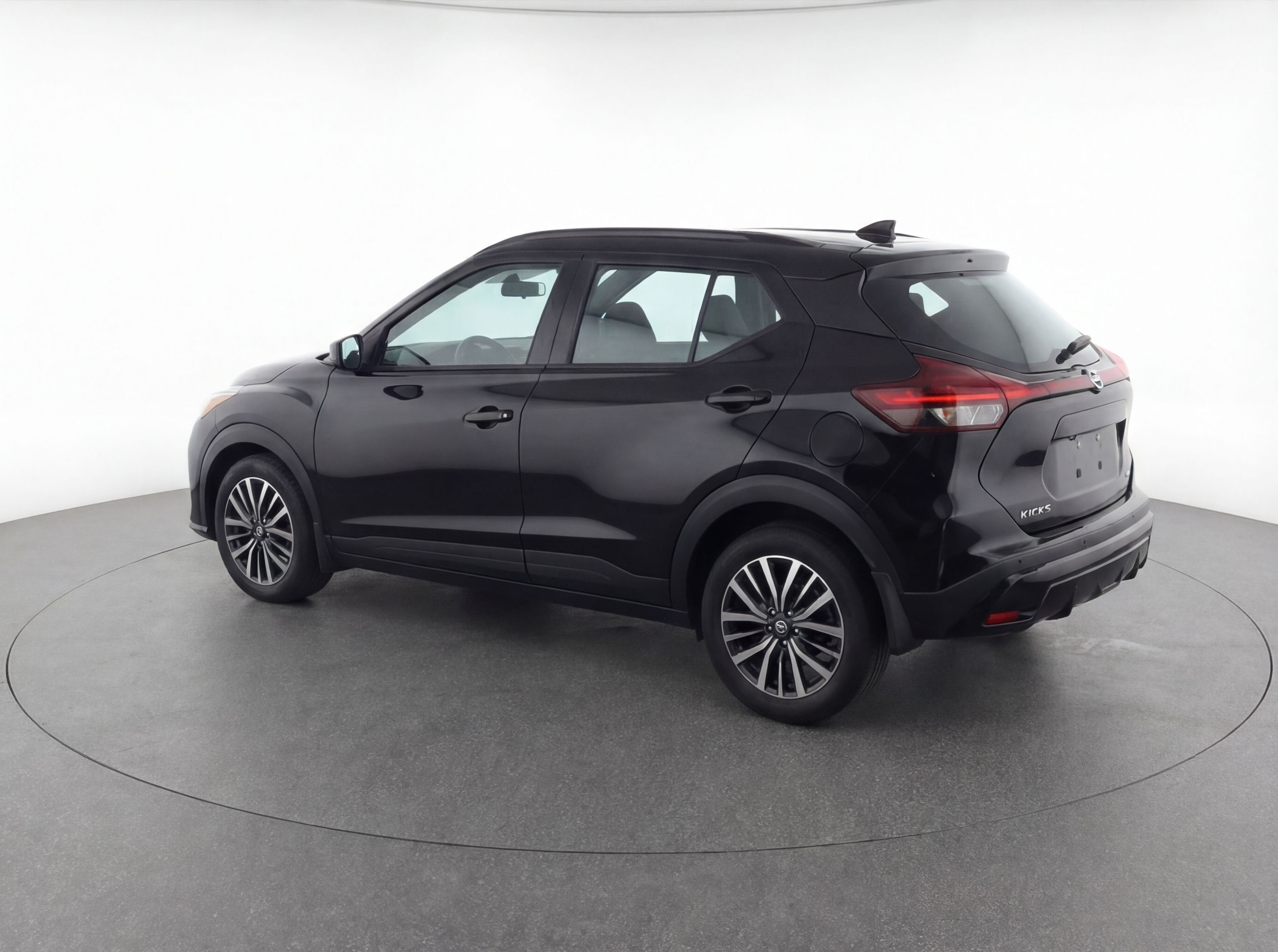 Thumbnail: 2024 Nissan Kicks - 5