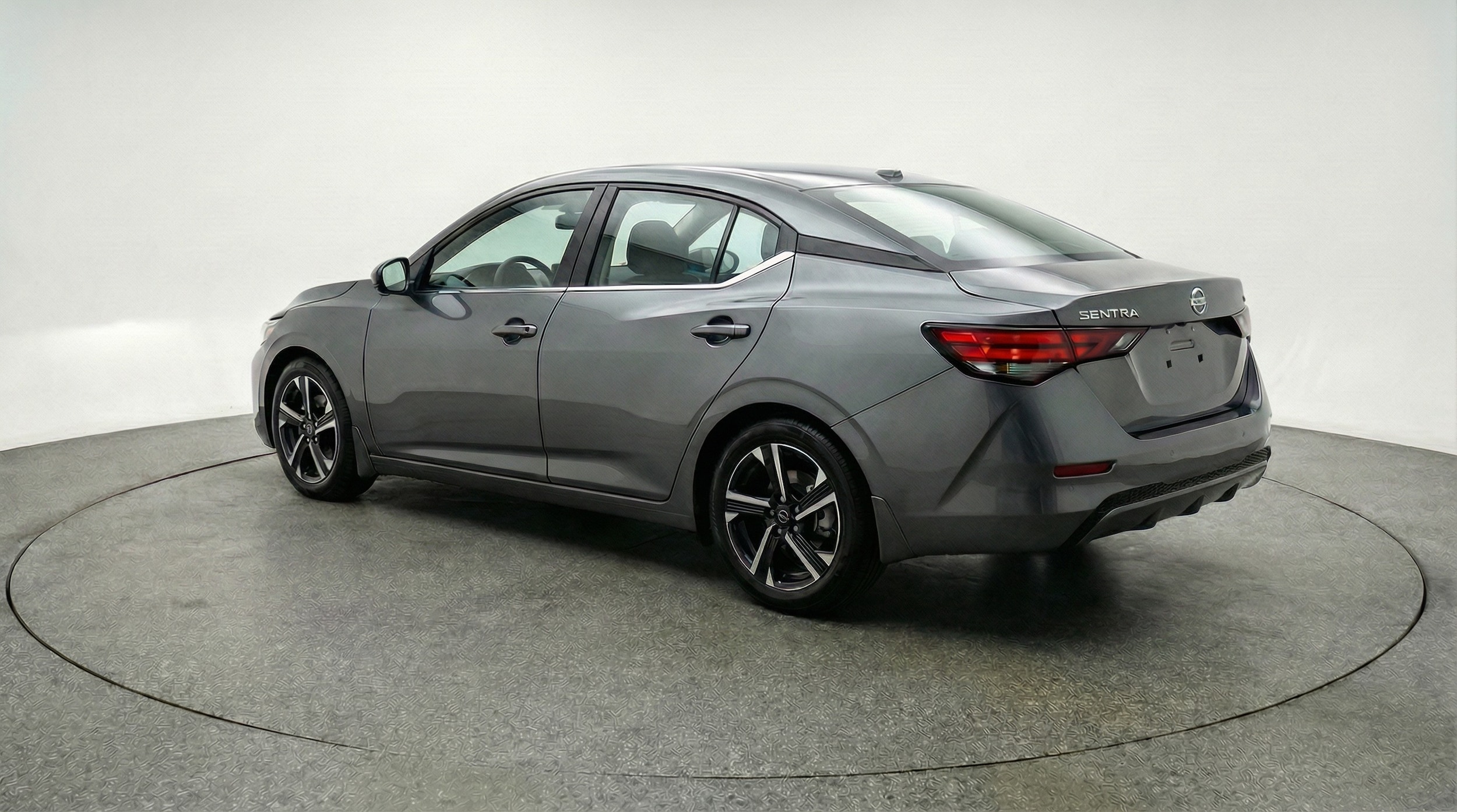 Thumbnail: 2025 Nissan Sentra - 5