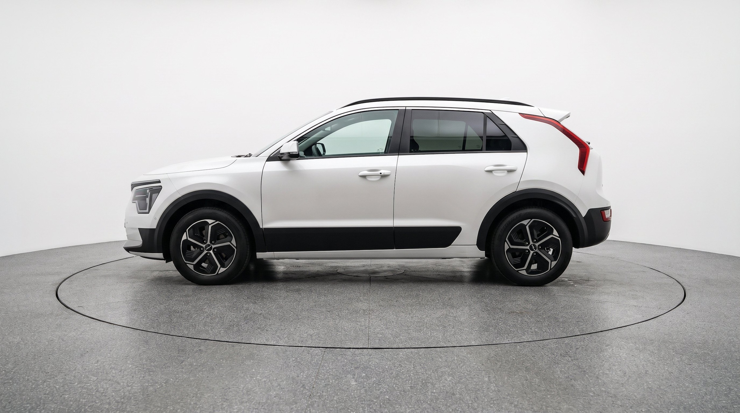 Thumbnail: 2026 Kia Niro - 5