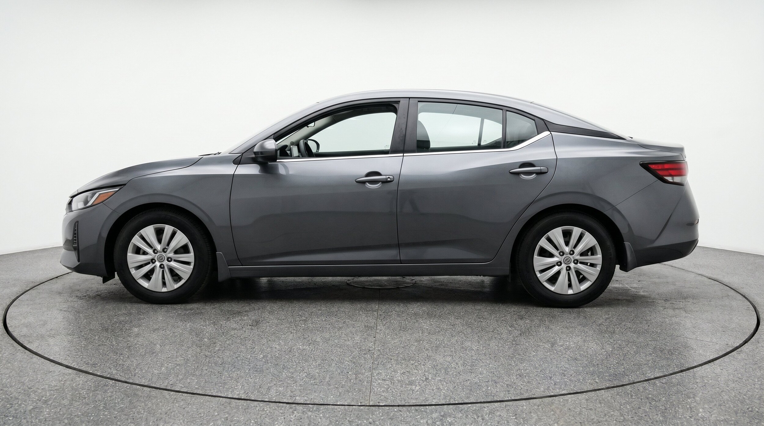 Thumbnail: 2025 Nissan Sentra - 5