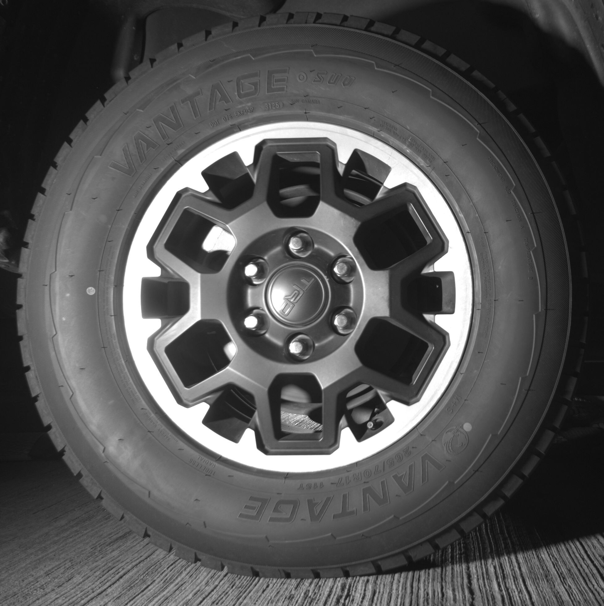 Thumbnail: 2025 Toyota Tacoma - 12