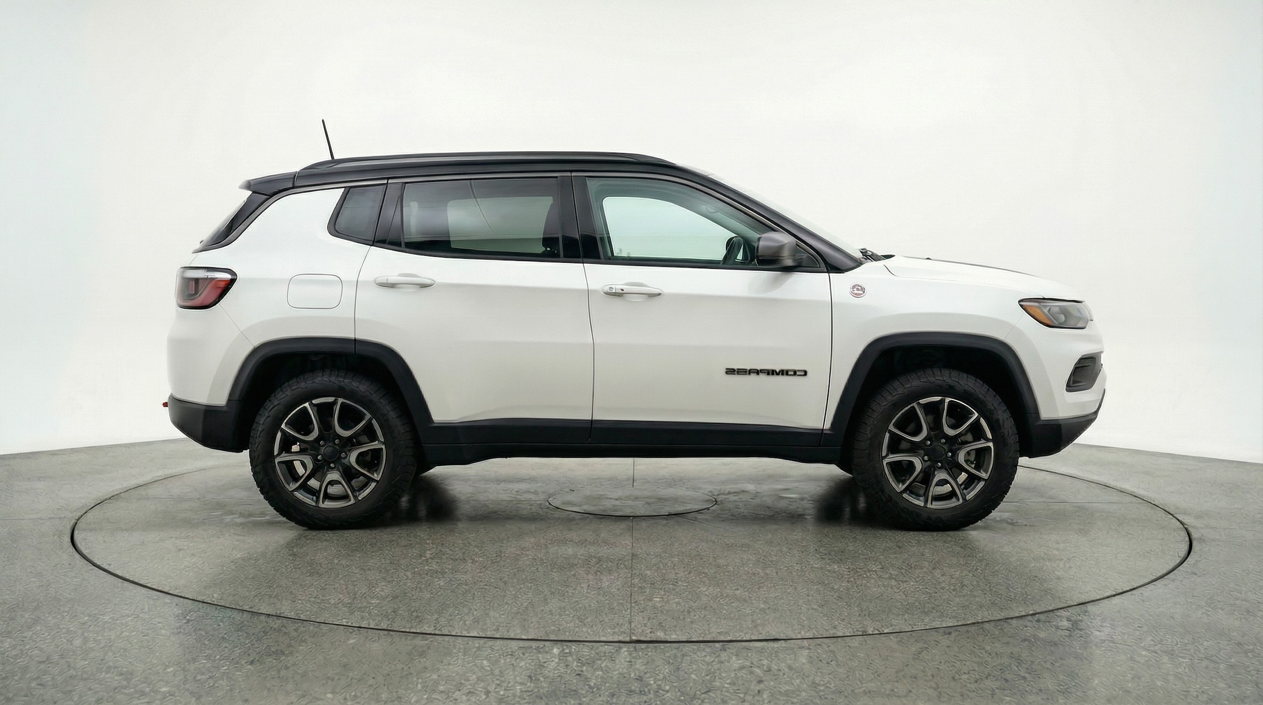 Thumbnail: 2025 Jeep Compass - 8