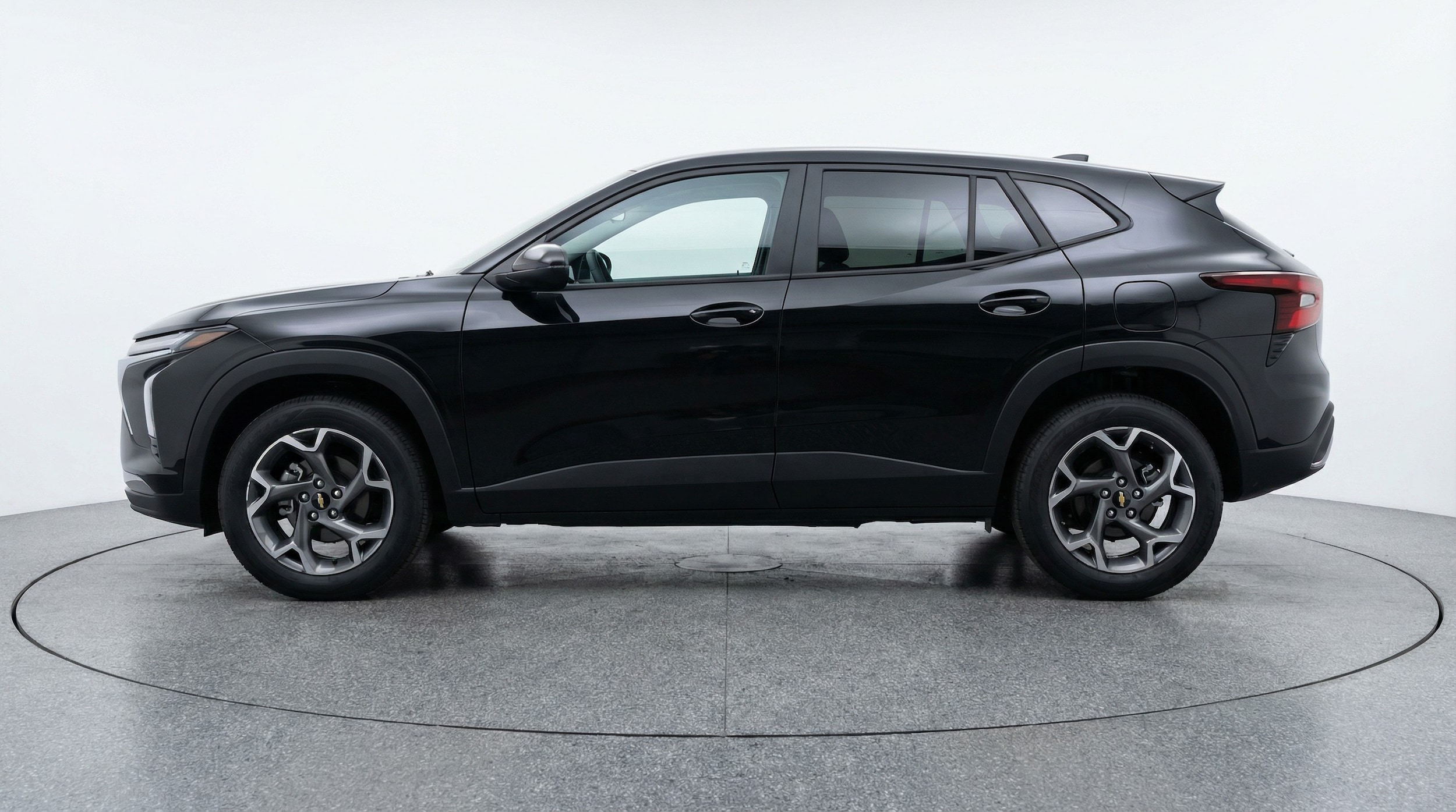 Thumbnail: 2025 Chevrolet Trax - 4